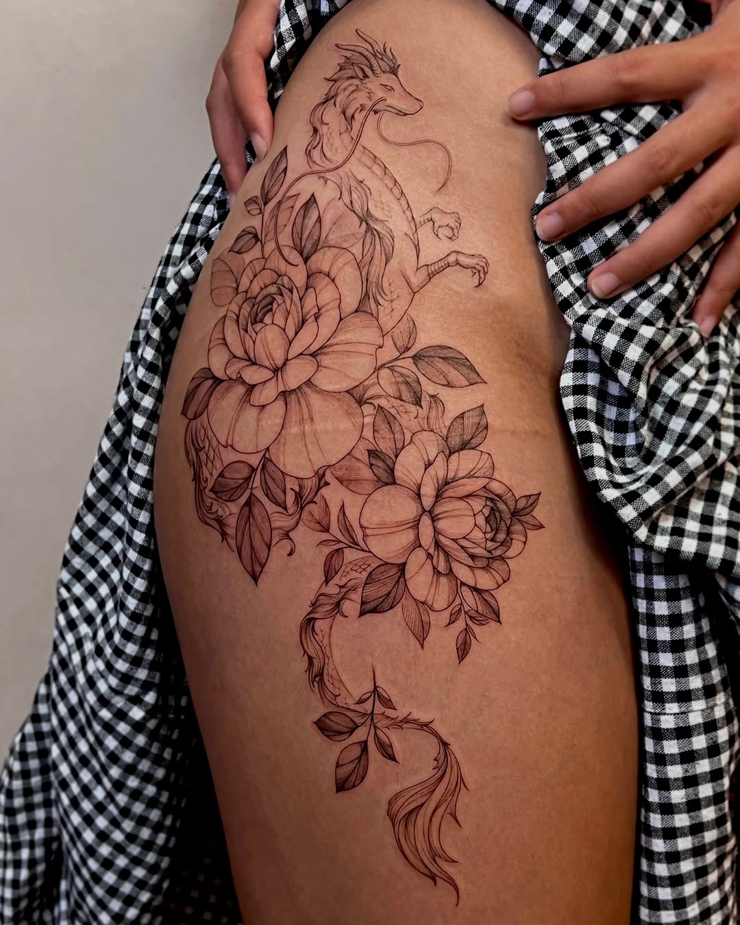 Tattoo by @tattooist_hyn — fine_line, japanese_irezumi