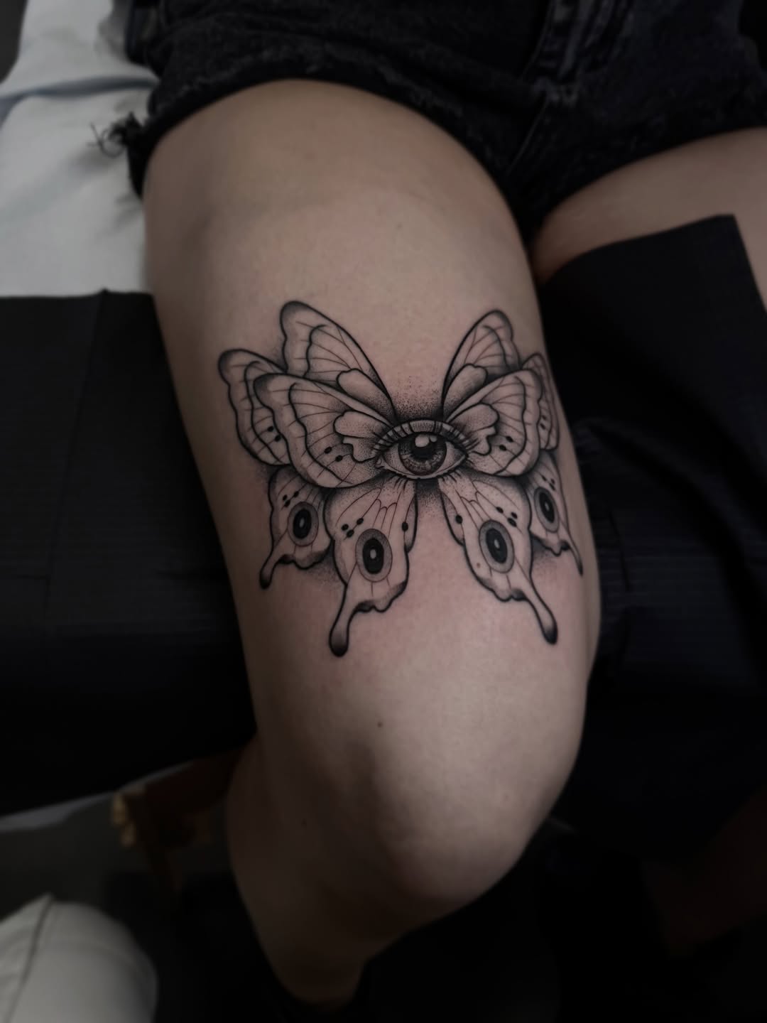 Tattoo by @chloew_tattoos — black_and_grey, realism