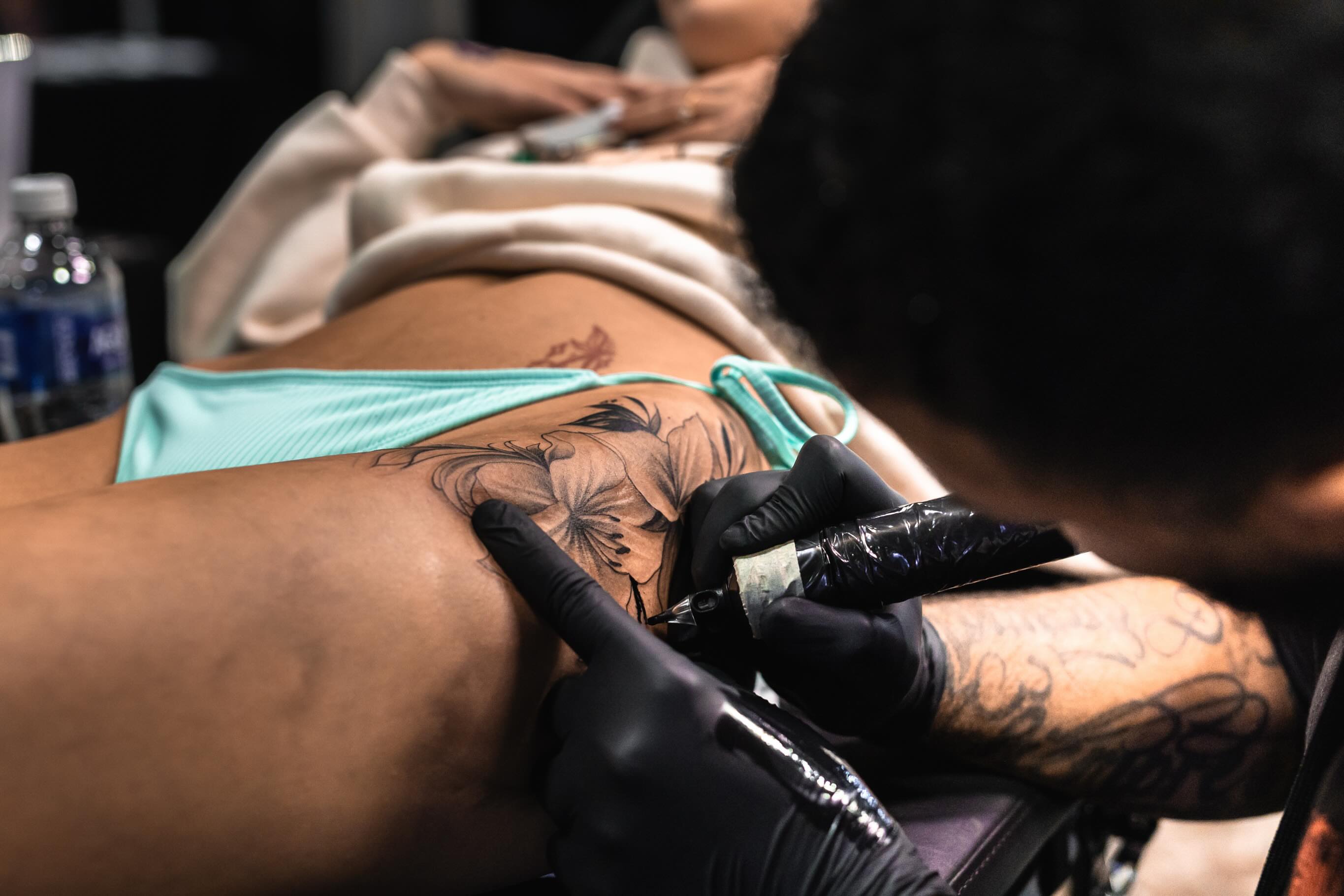 Tattoo by @isaacroque_ — black_and_grey