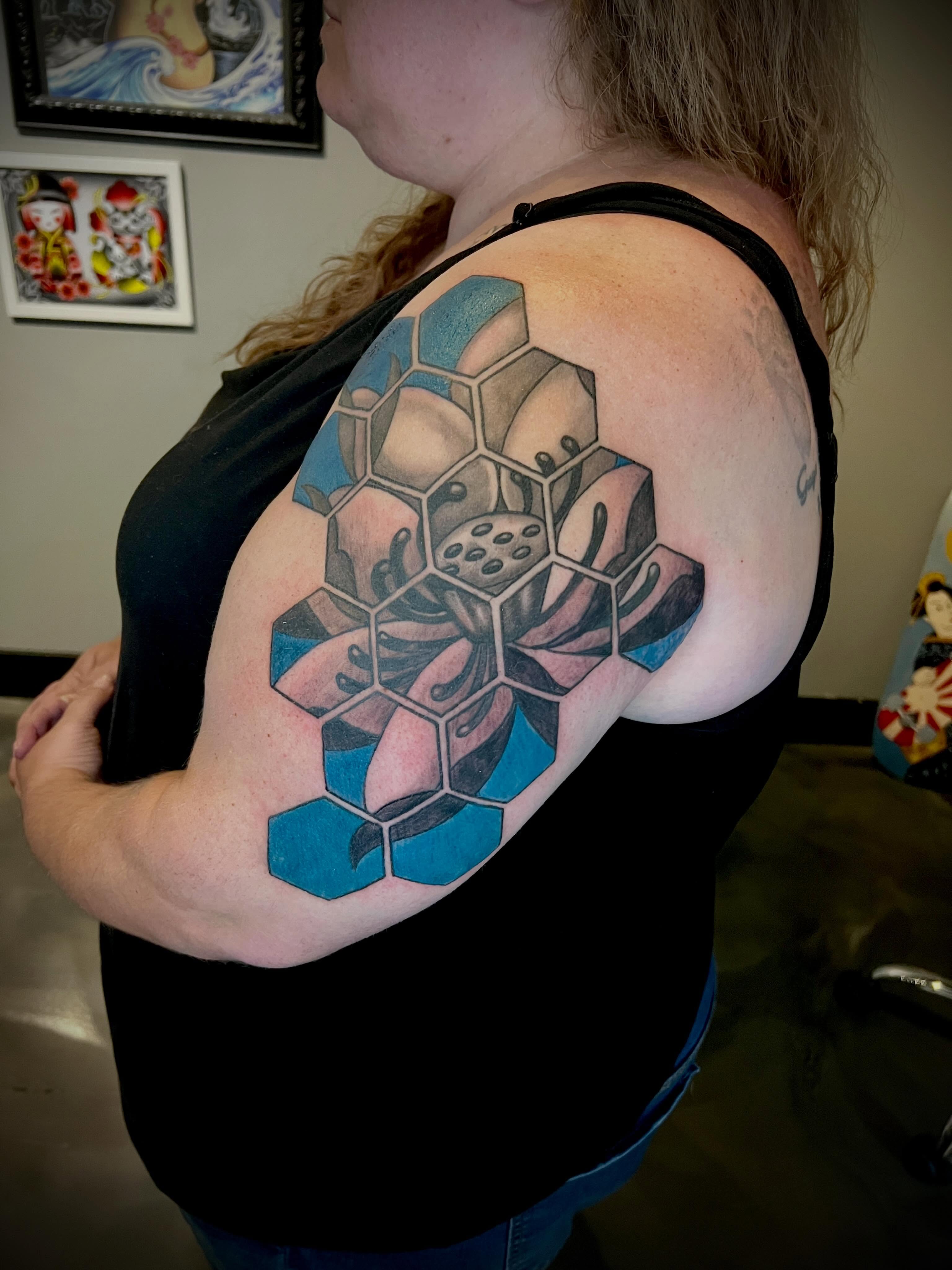 Tattoo by @paul.t.schulz_tattoos — geometric