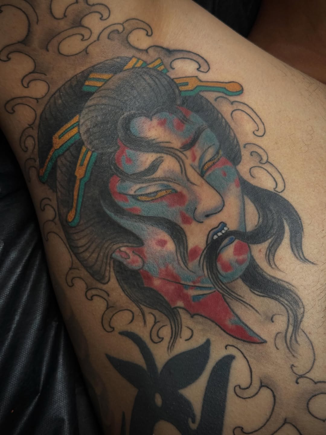 Tattoo by @candikinyobi — japanese_irezumi, black_and_grey