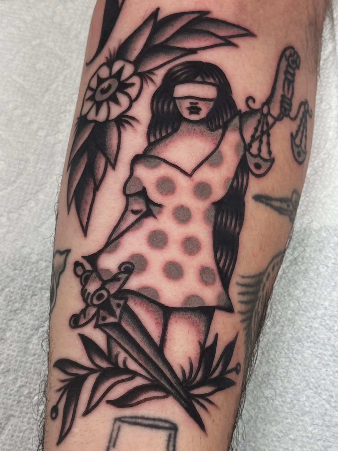 Tattoo by @jojobentontattoo — american_traditional