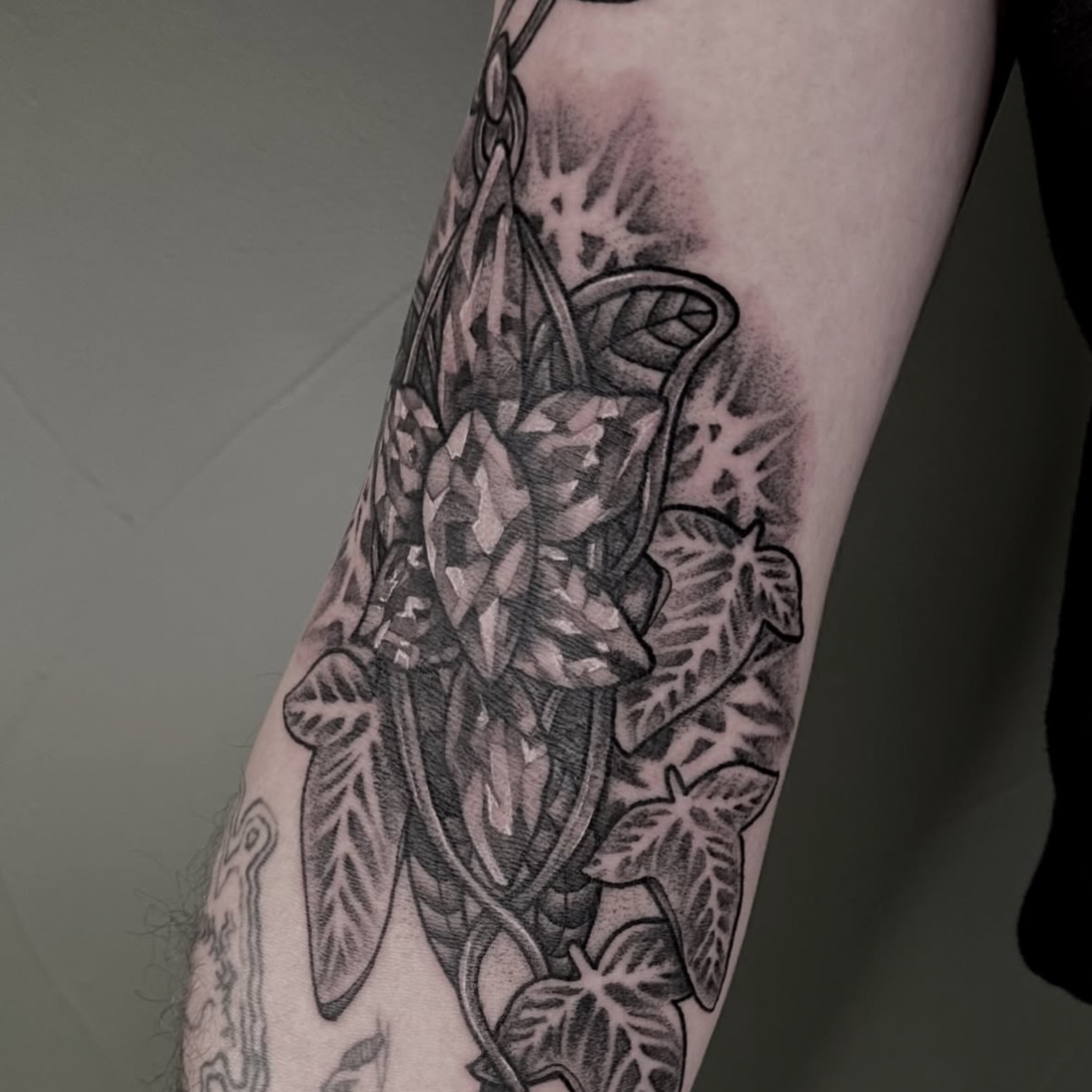 Tattoo by @bumbleknee_tattoos — black_and_grey, realism
