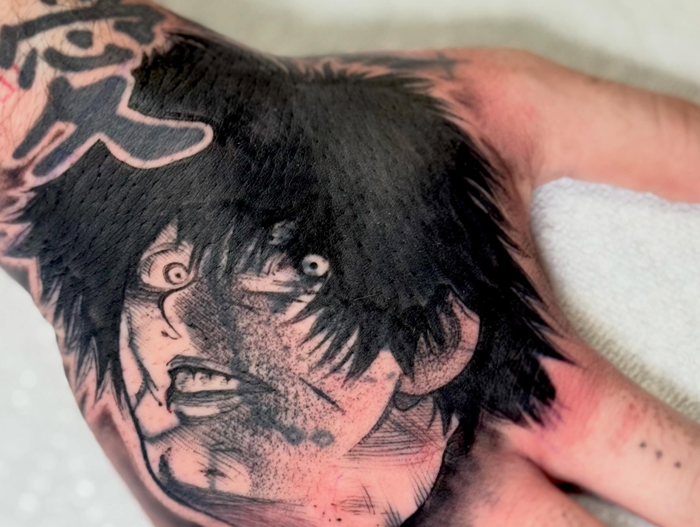 Tattoo by @abi.does.tattoos β dotwork, realism