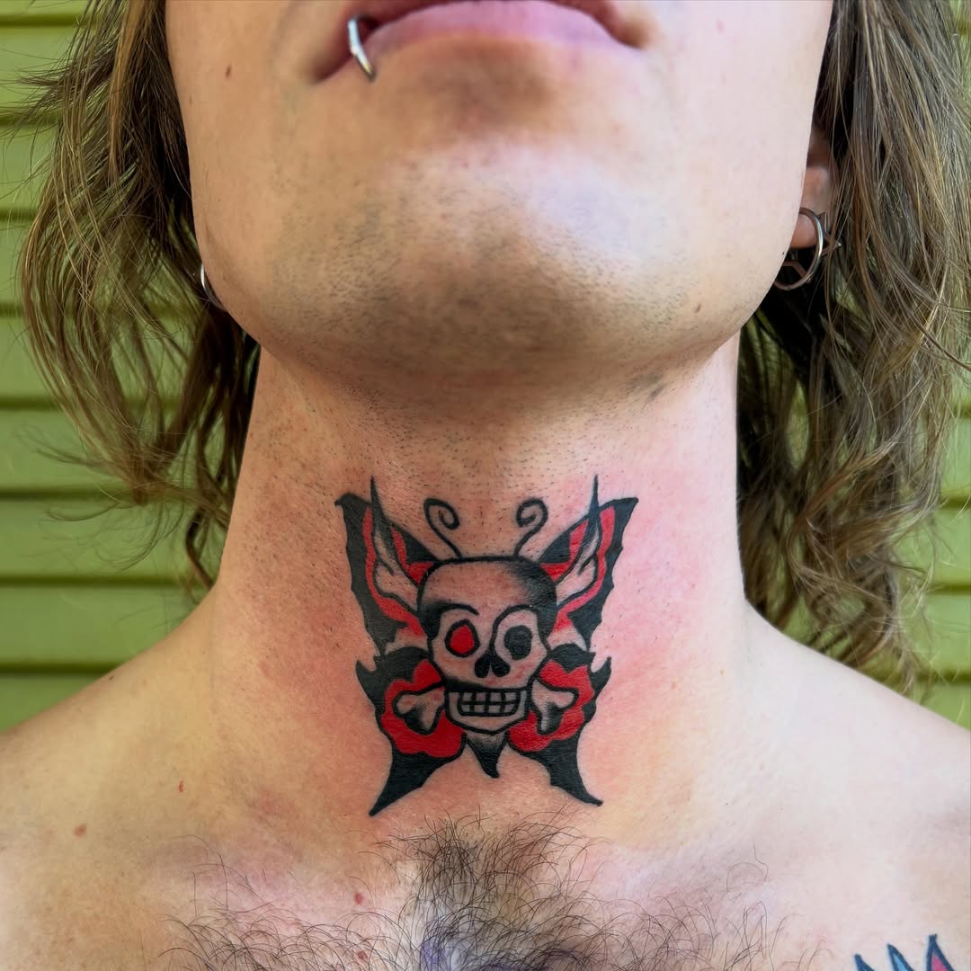 Tattoo by @mishkatraditional — american_traditional