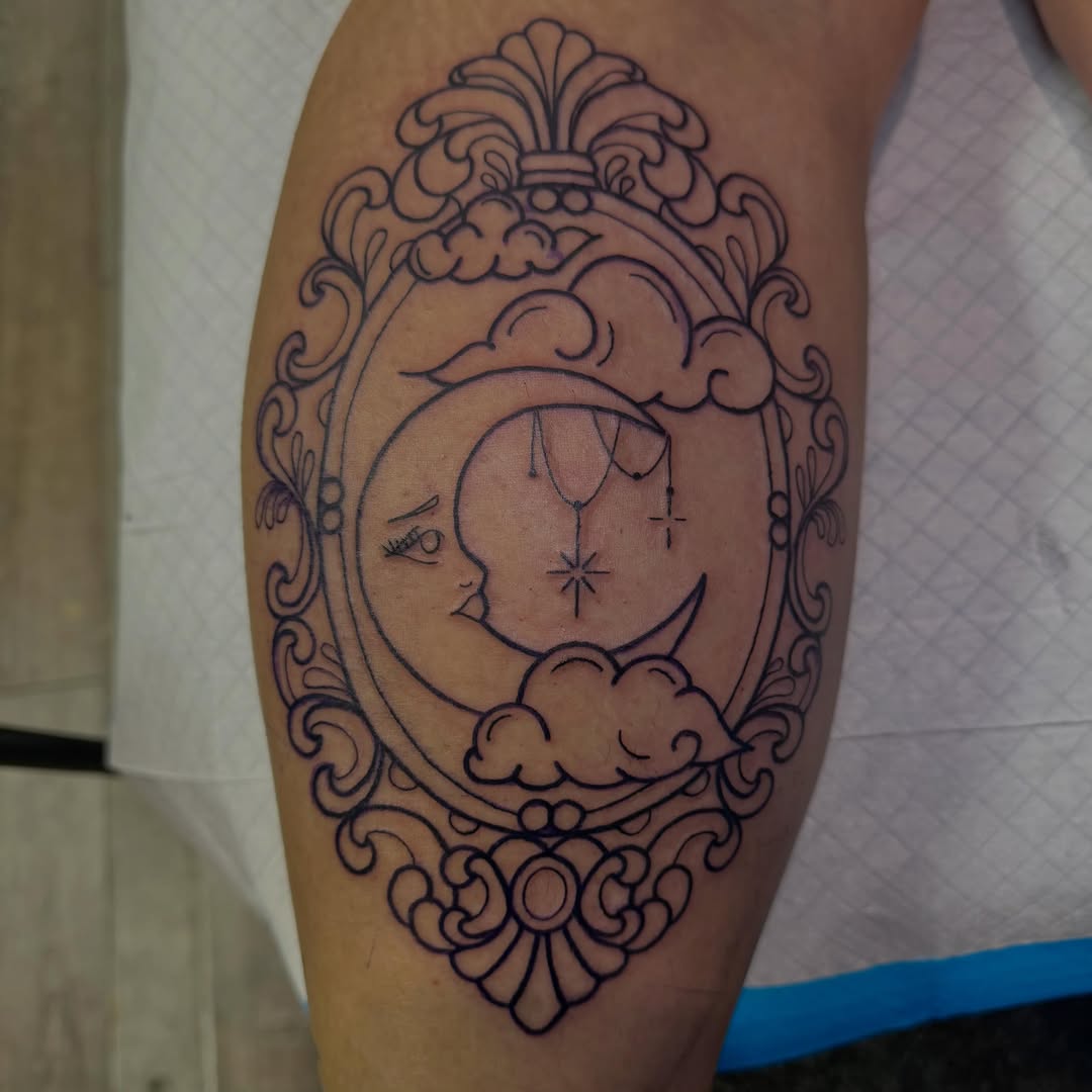 Tattoo by @kittystabz — fine_line, ornamental