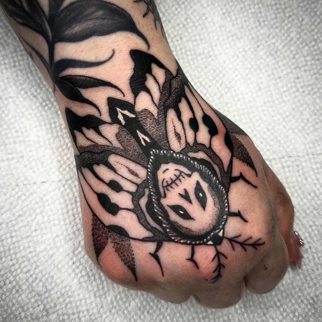 Tattoo by @hcierritattoosdanvers โ blackwork, black_and_grey