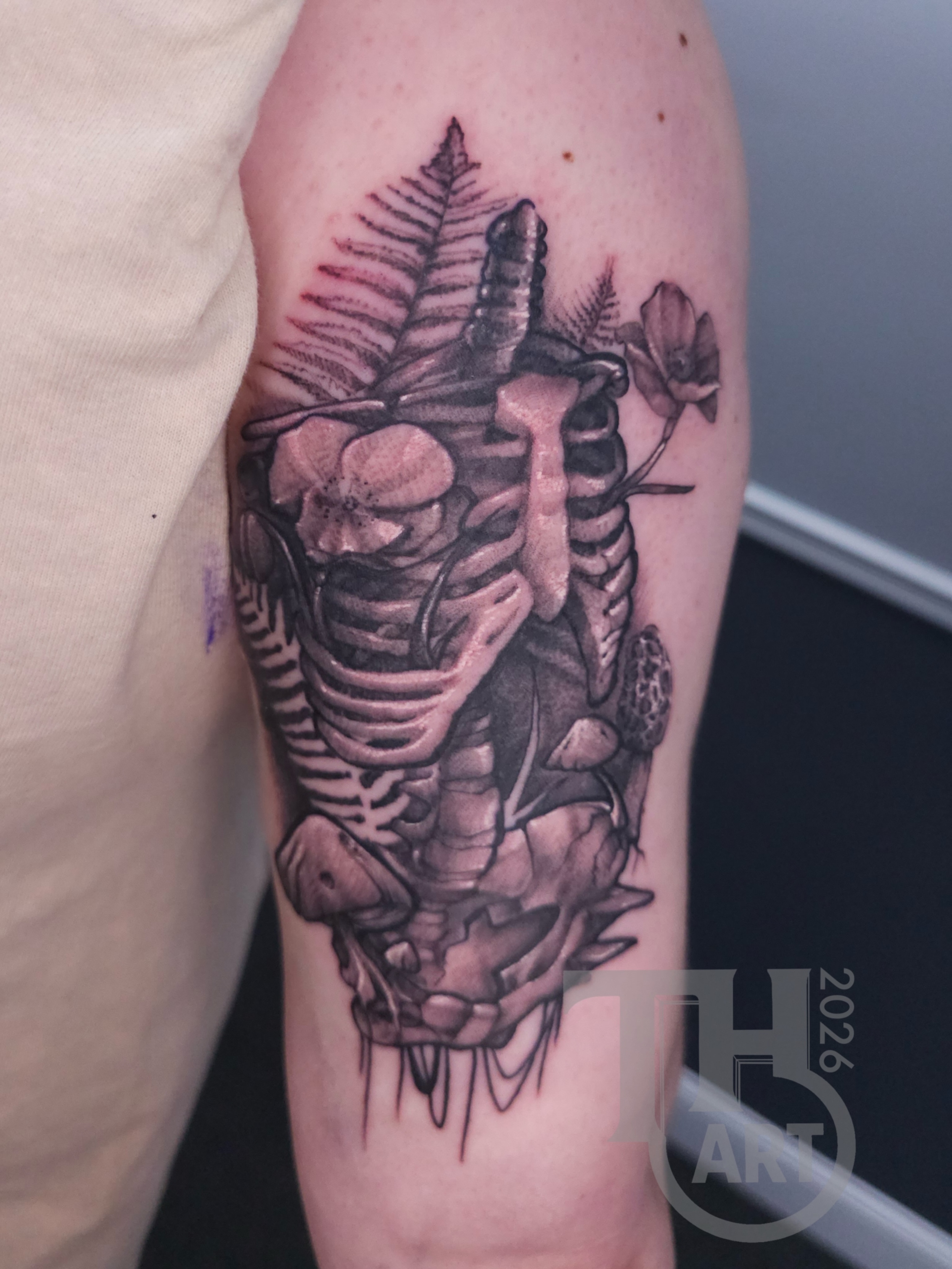 Tattoo by @thomasharrisart — black_and_grey, realism