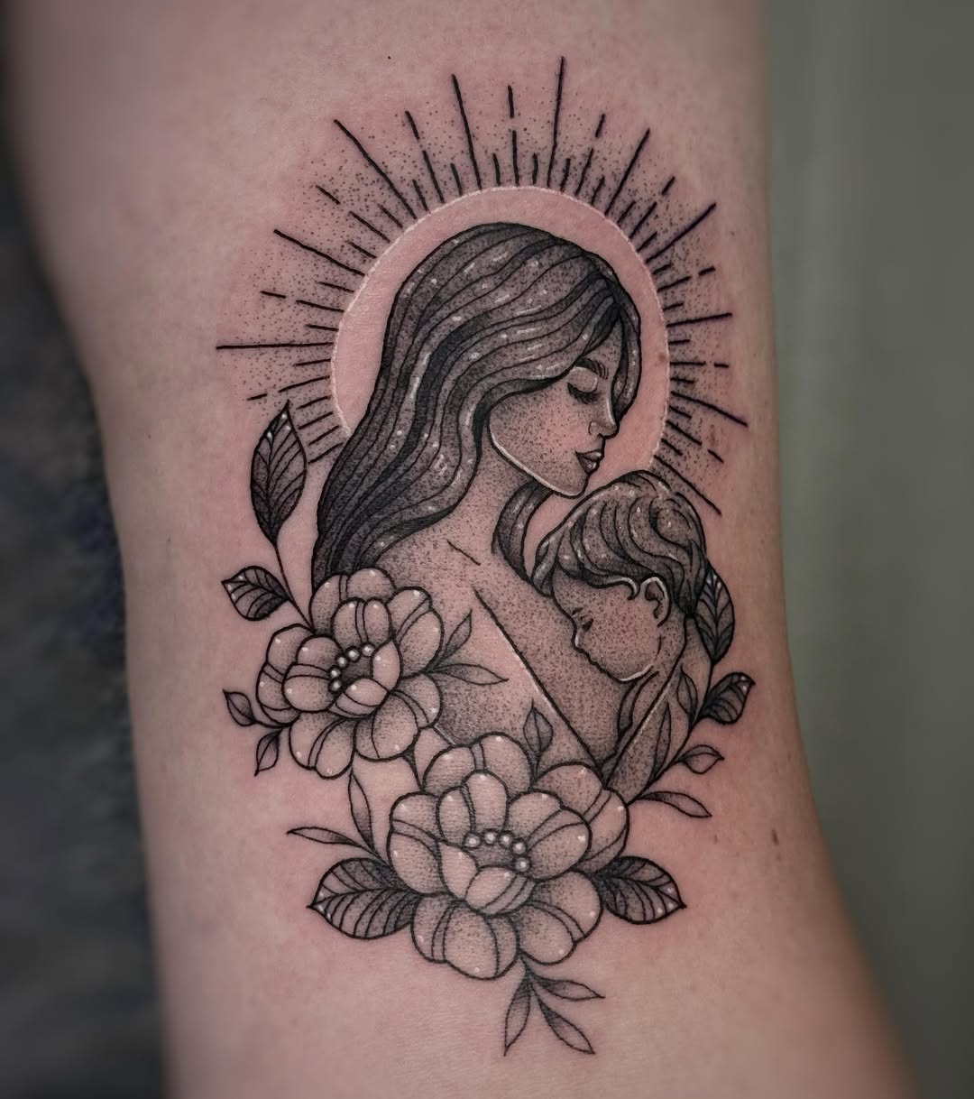 Tattoo by @joanadianetattoos β black_and_grey, ornamental
