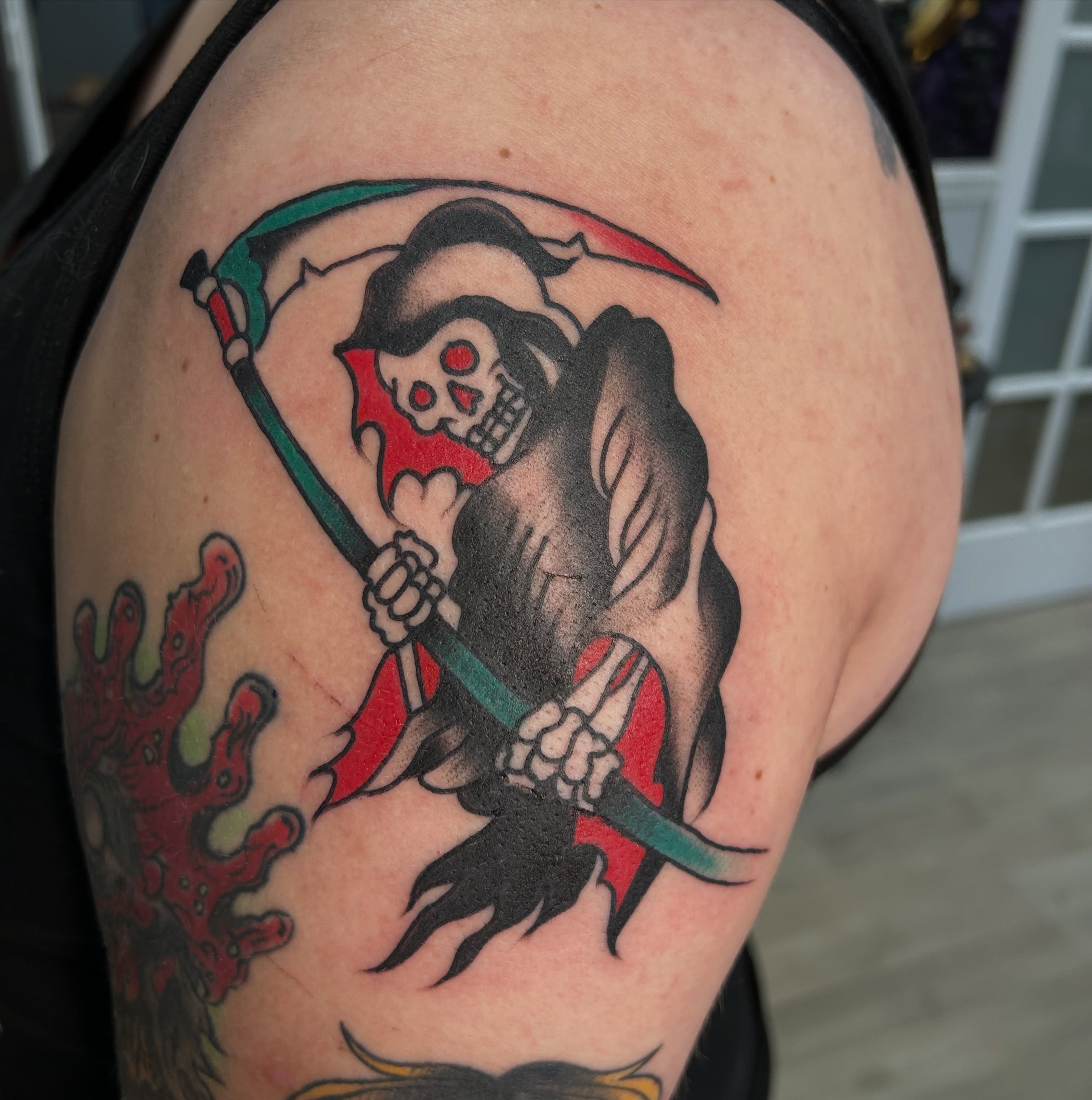 Tattoo by @esaconytattoo — american_traditional