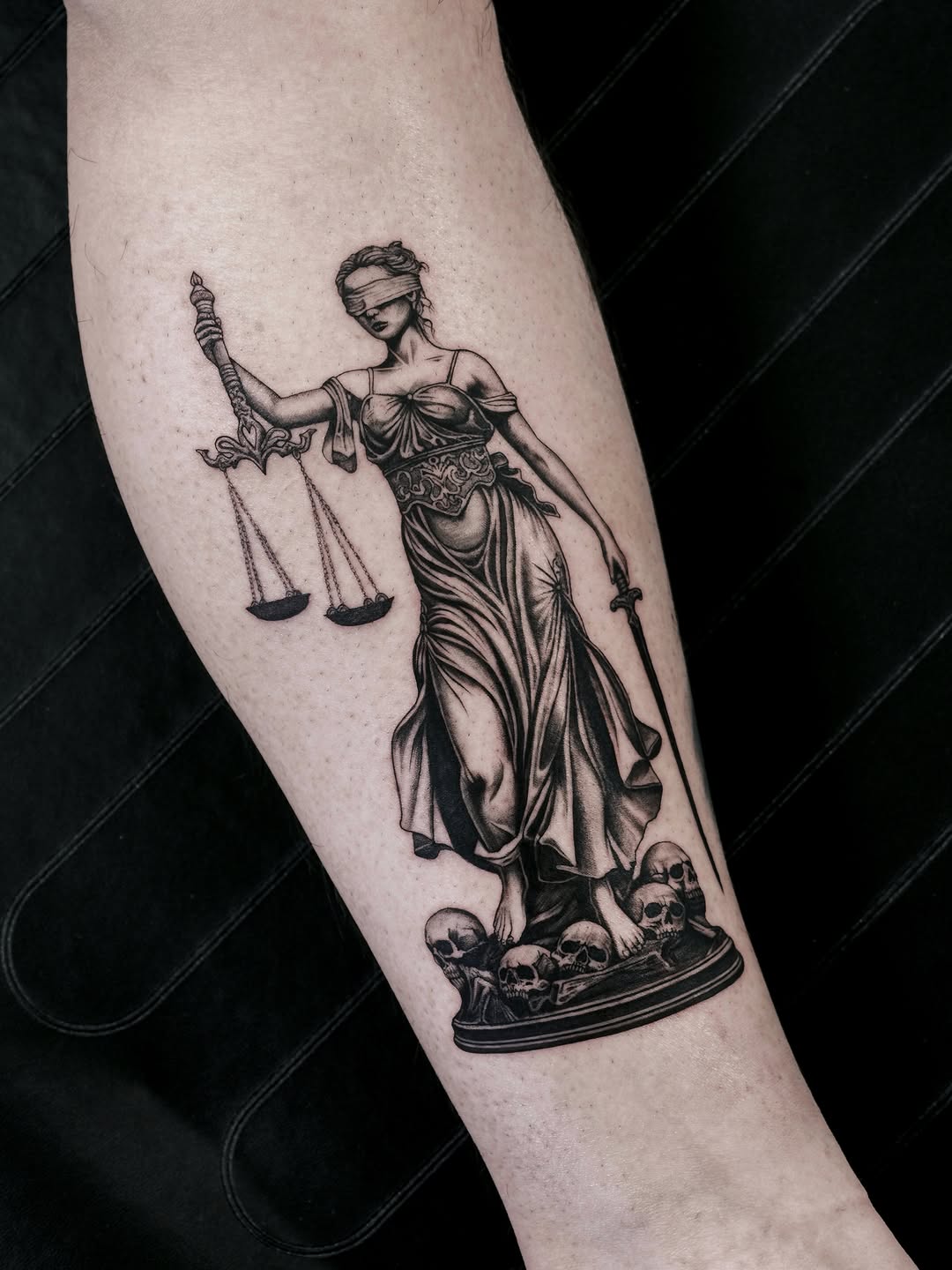 Tattoo by @melo_tatt — black_and_grey, realism