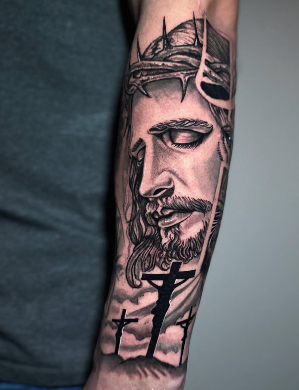 Tattoo by @paolainkart — realism, black_and_grey