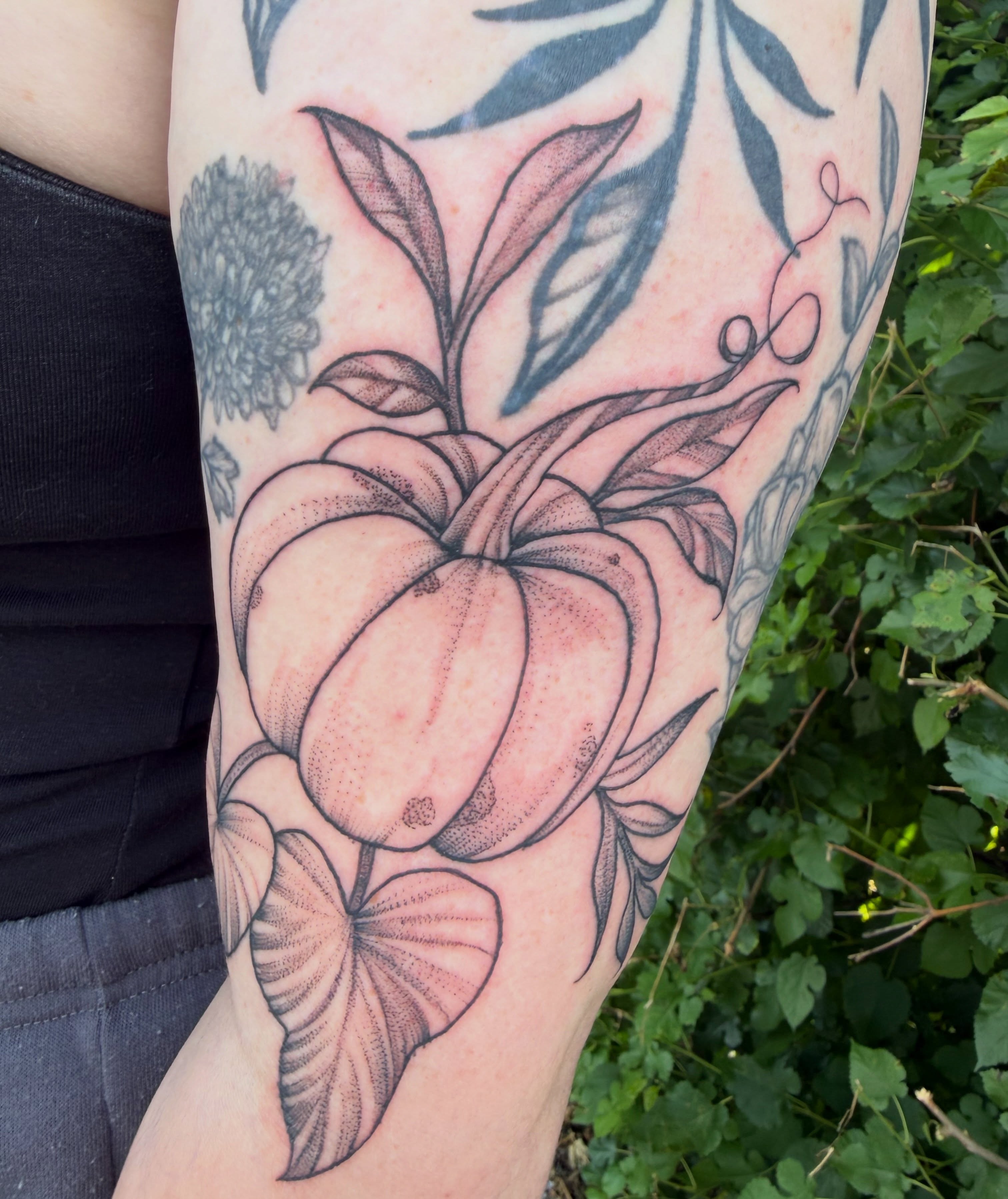 Tattoo by @lizard_aullie_tattoos — dotwork
