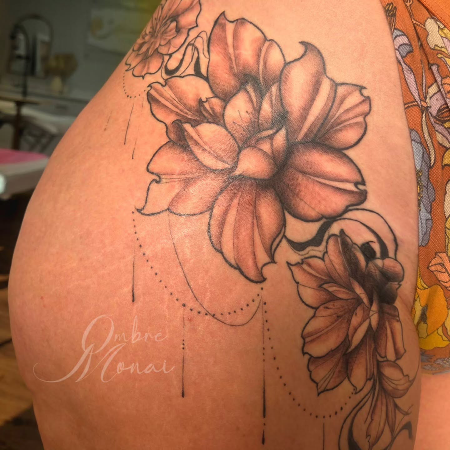 Tattoo by @ombre.monai — dotwork