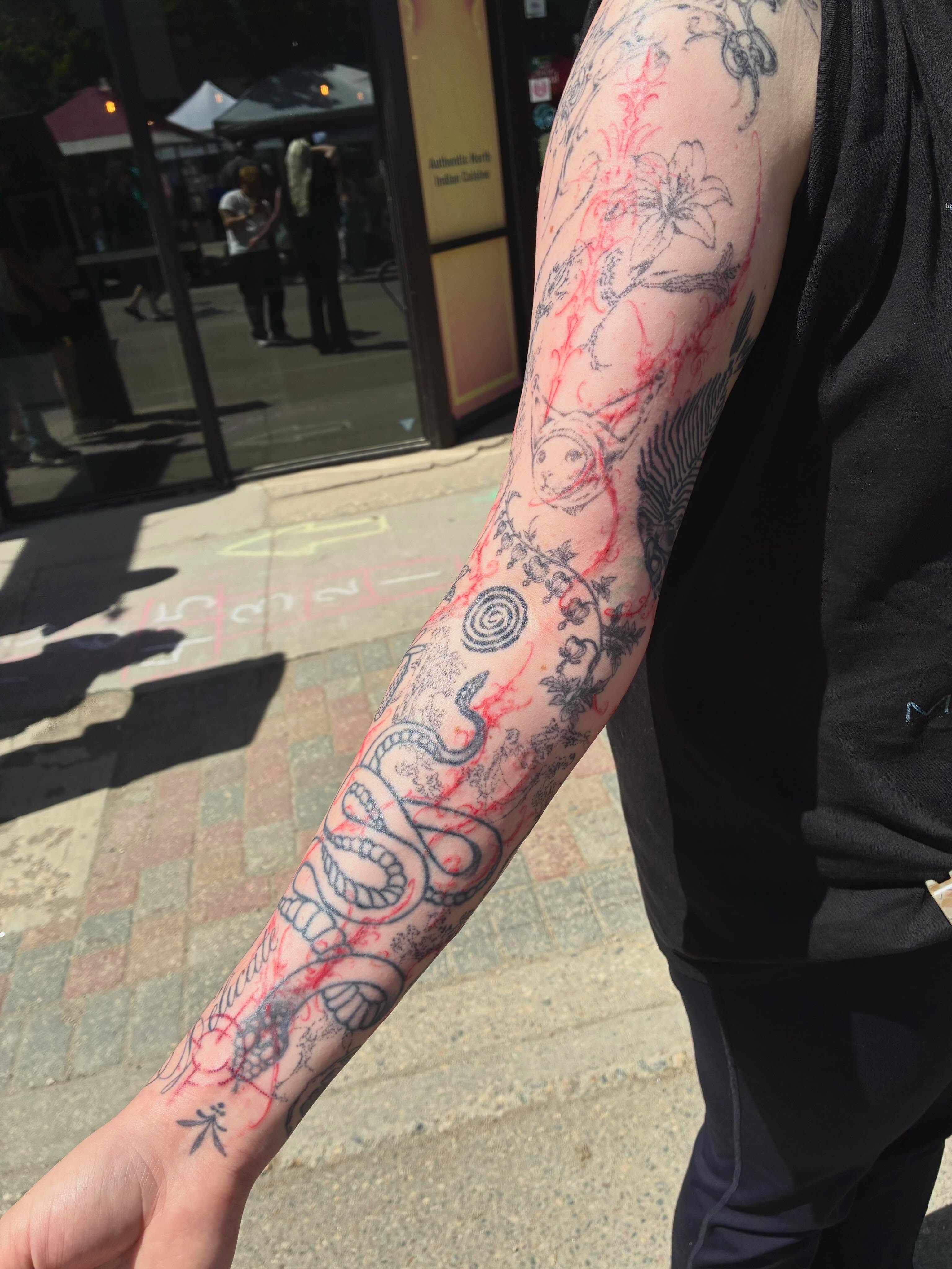 Tattoo by @smashyourboyy — american_traditional, dotwork