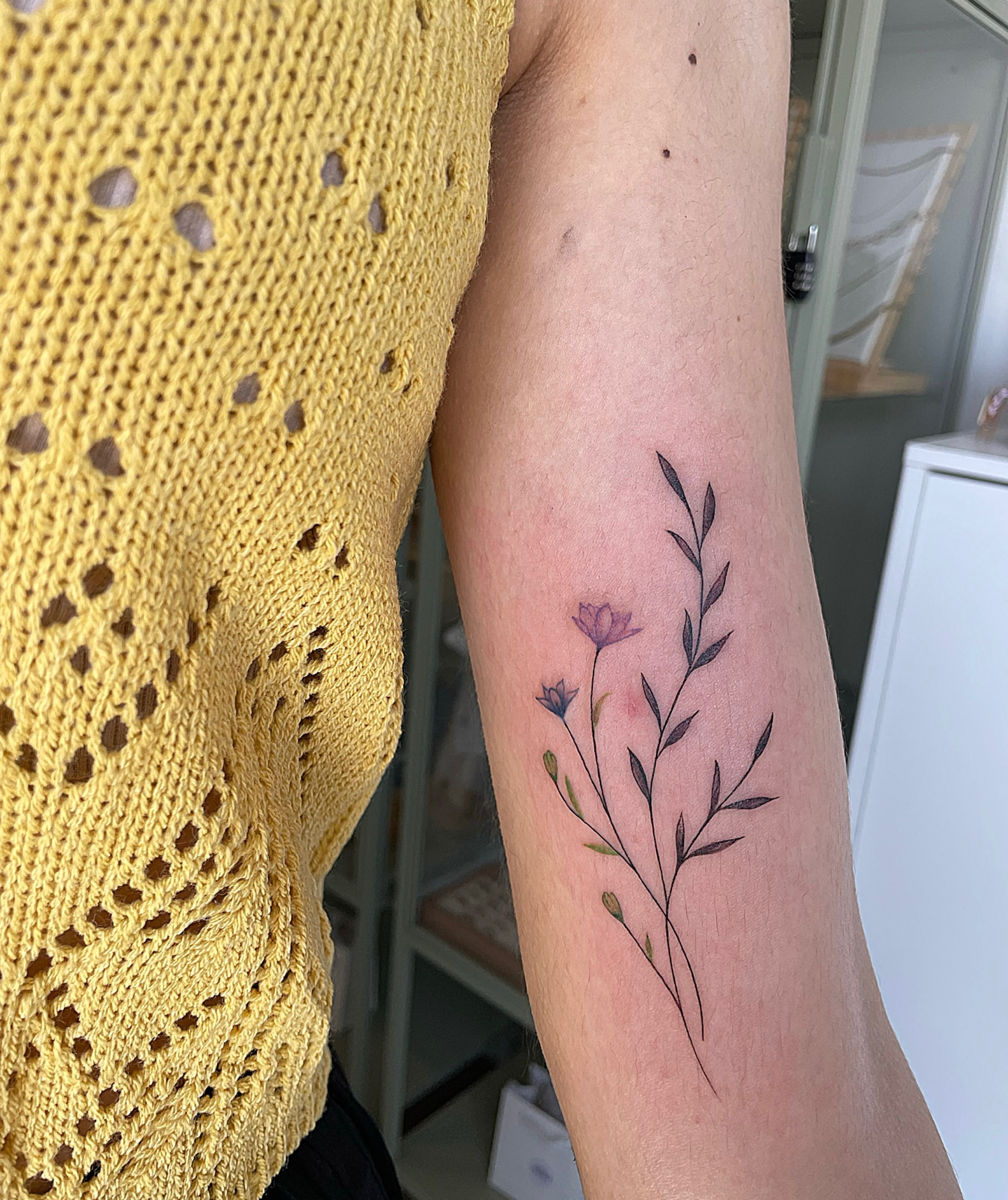 Tattoo by @mimz_studio — fine_line