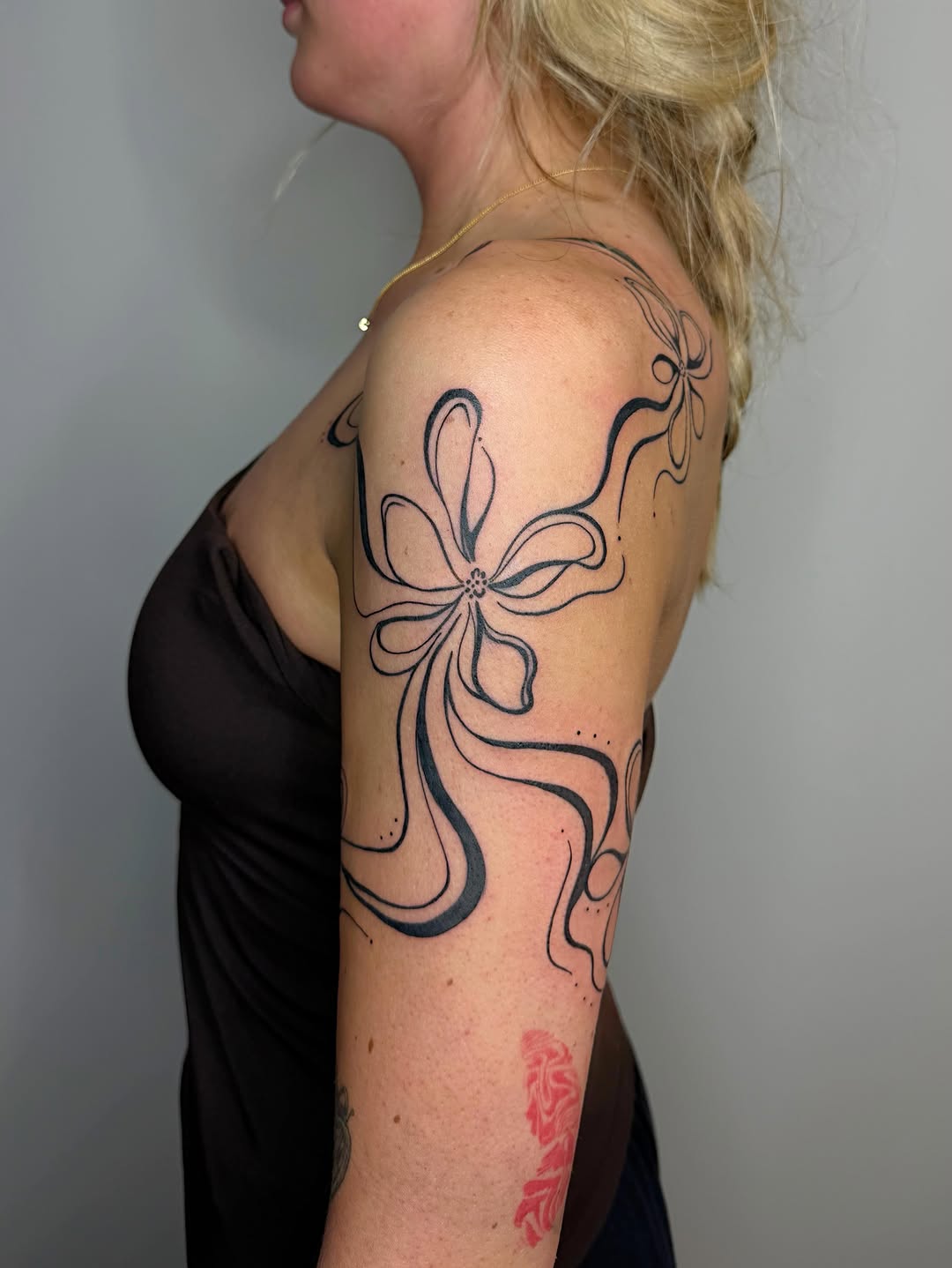 Tattoo by @inkbymercury — fine_line, blackwork