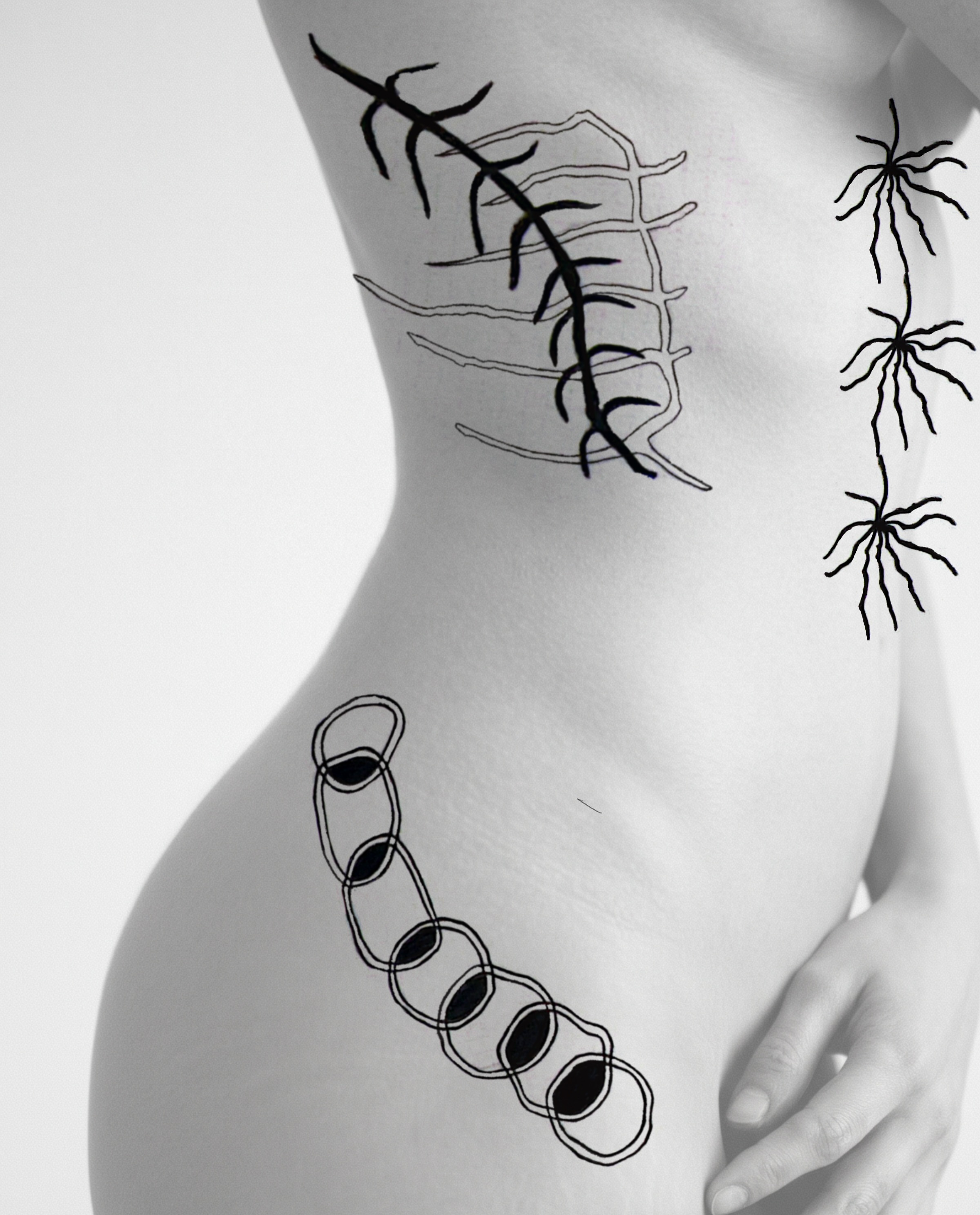 Tattoo by @lanta_ttoo — geometric
