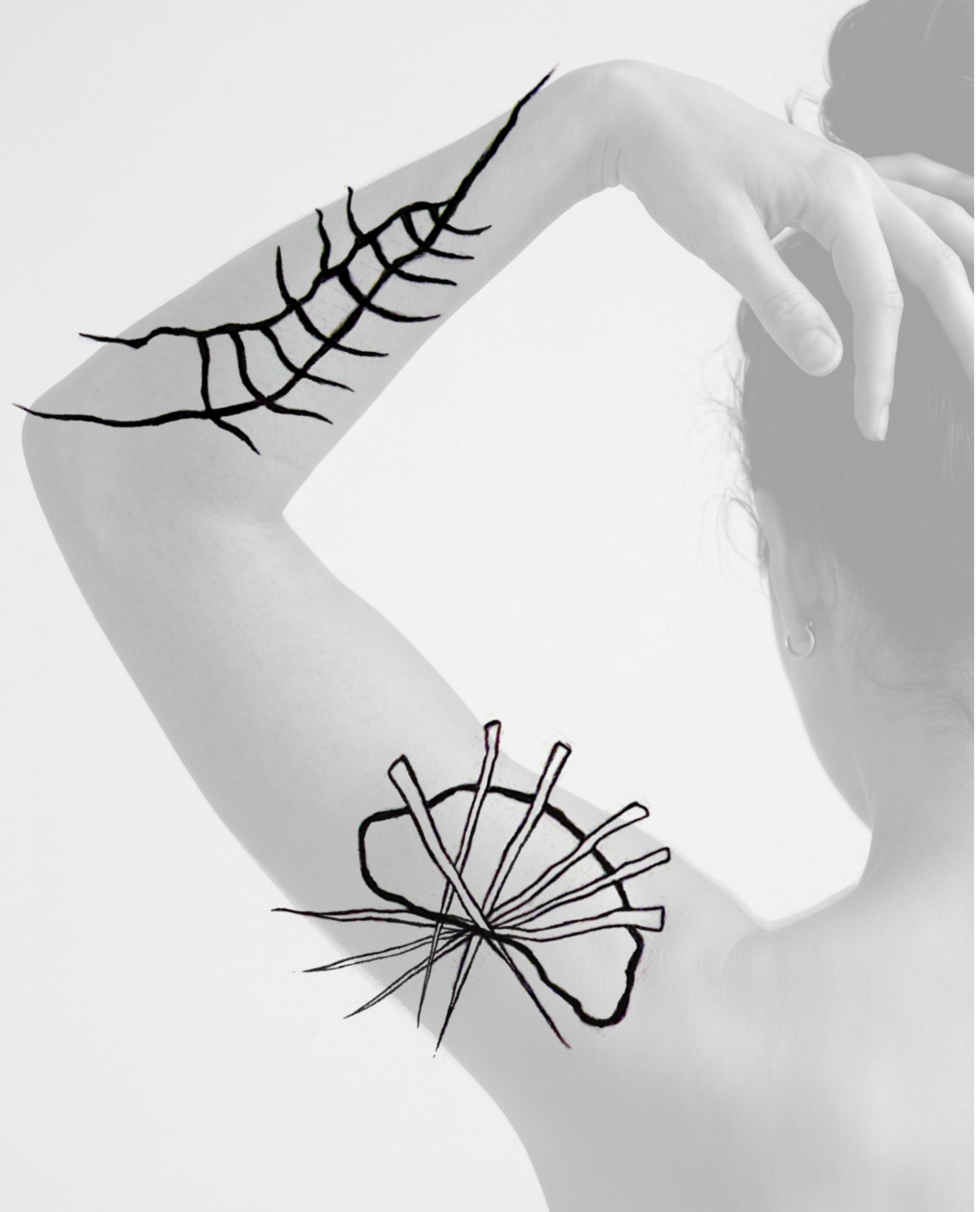 Tattoo by @lanta_ttoo — geometric