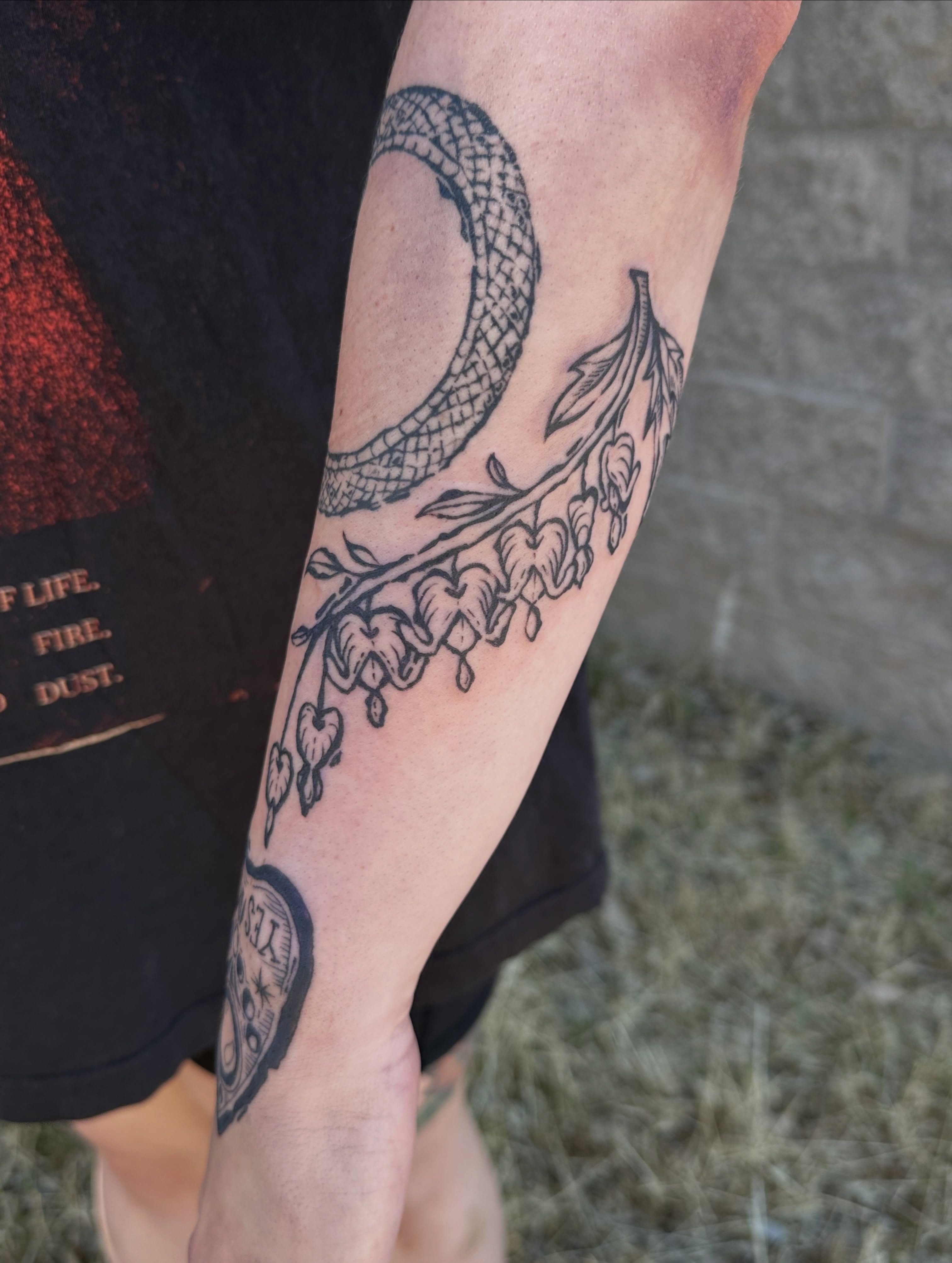 Tattoo by @tattooedbyles — black_and_grey