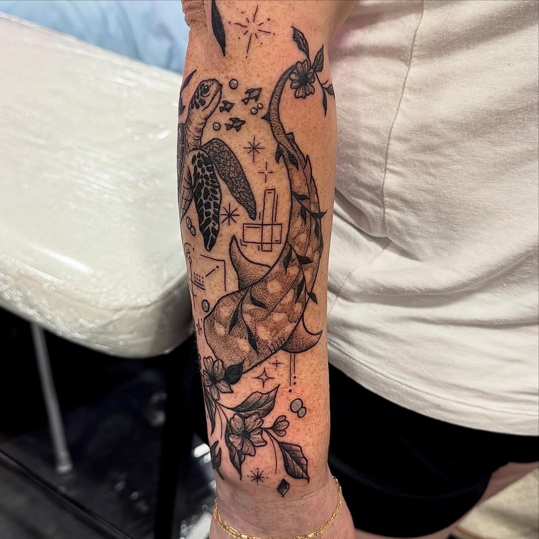 Tattoo by @ashestoashestattoo — black_and_grey