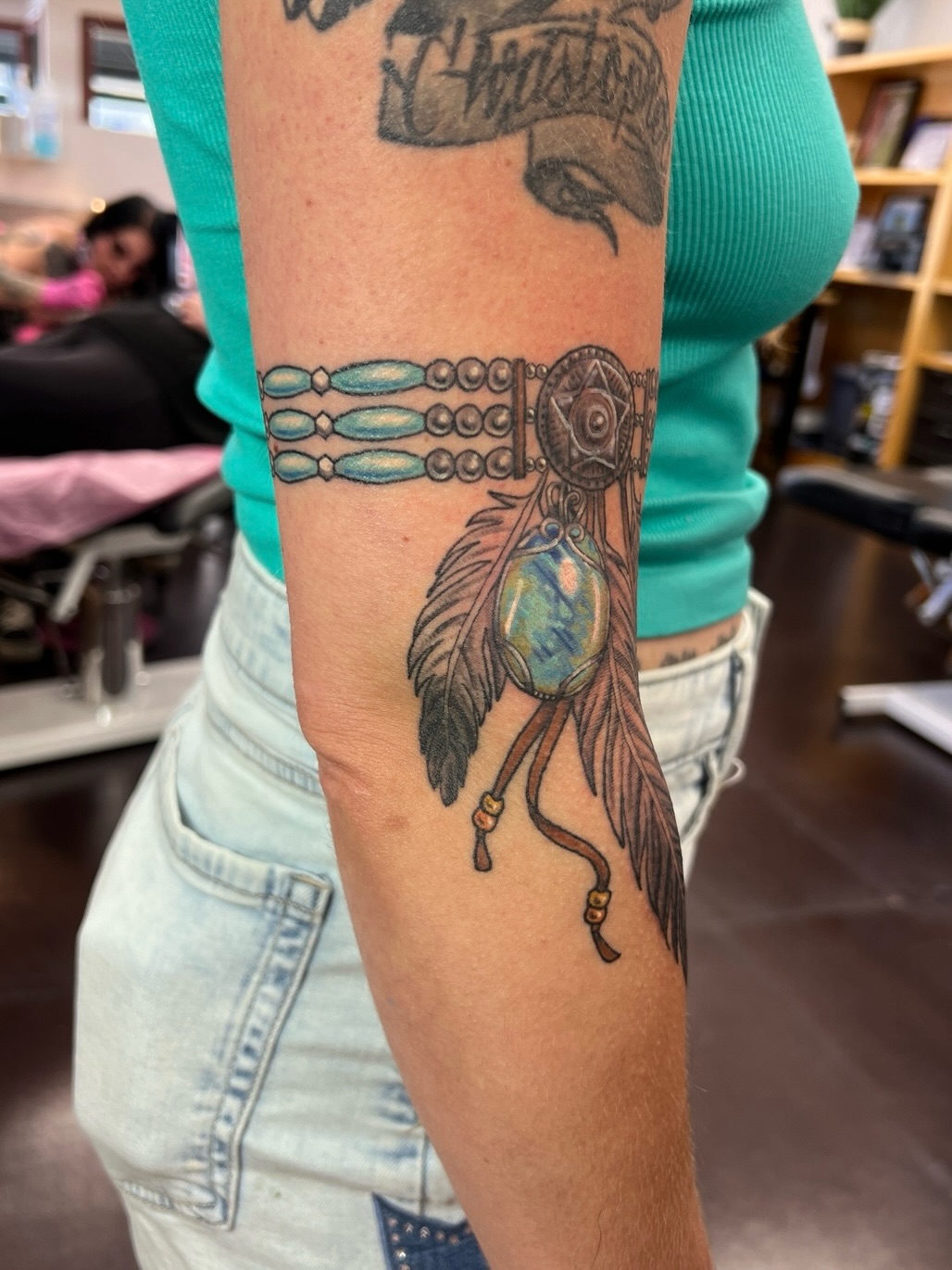 Tattoo by @lilylaurilatattoos — american_traditional, ornamental