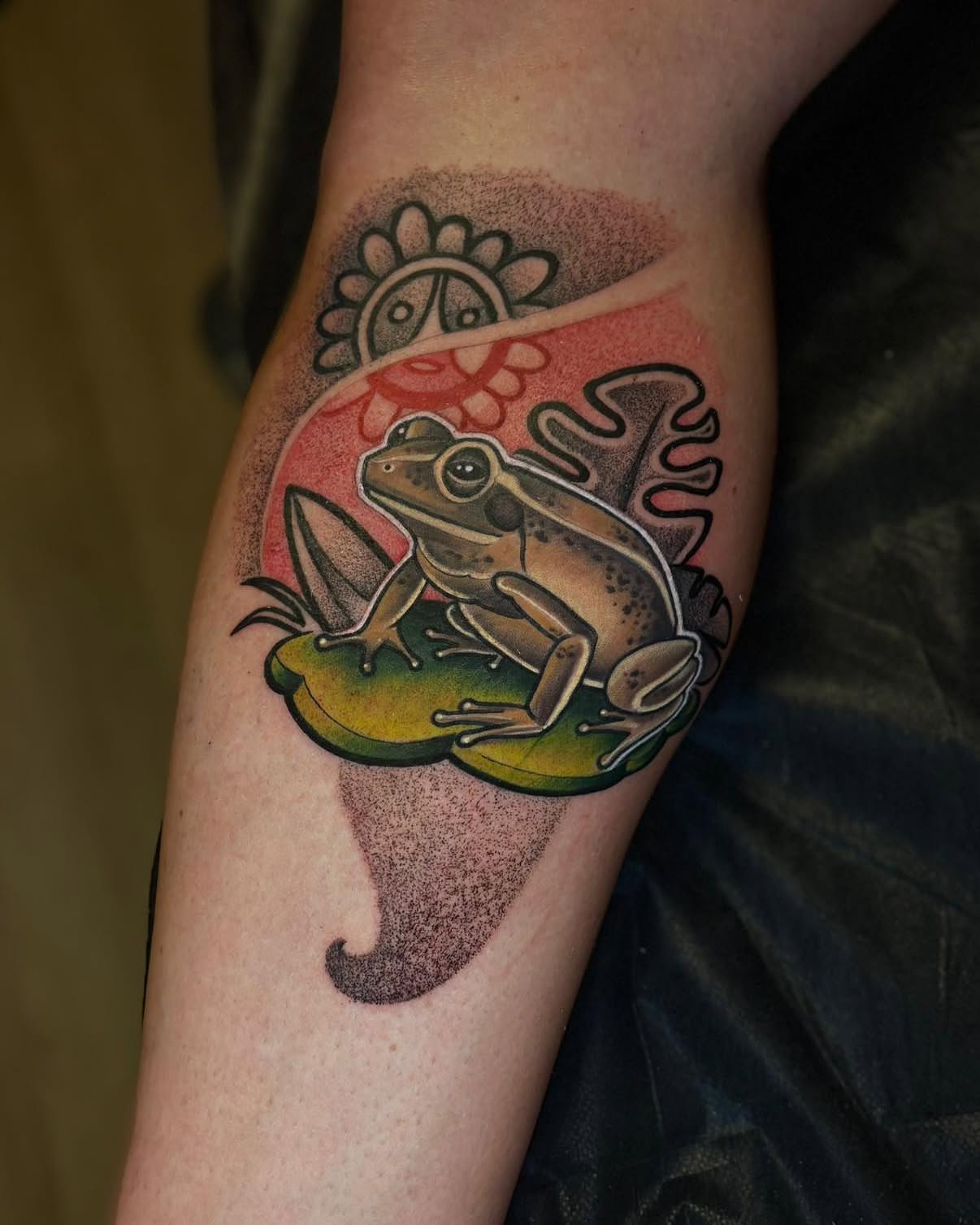 Frog dotwork tattoo on the forearm by Joel Ortiz Ginorio