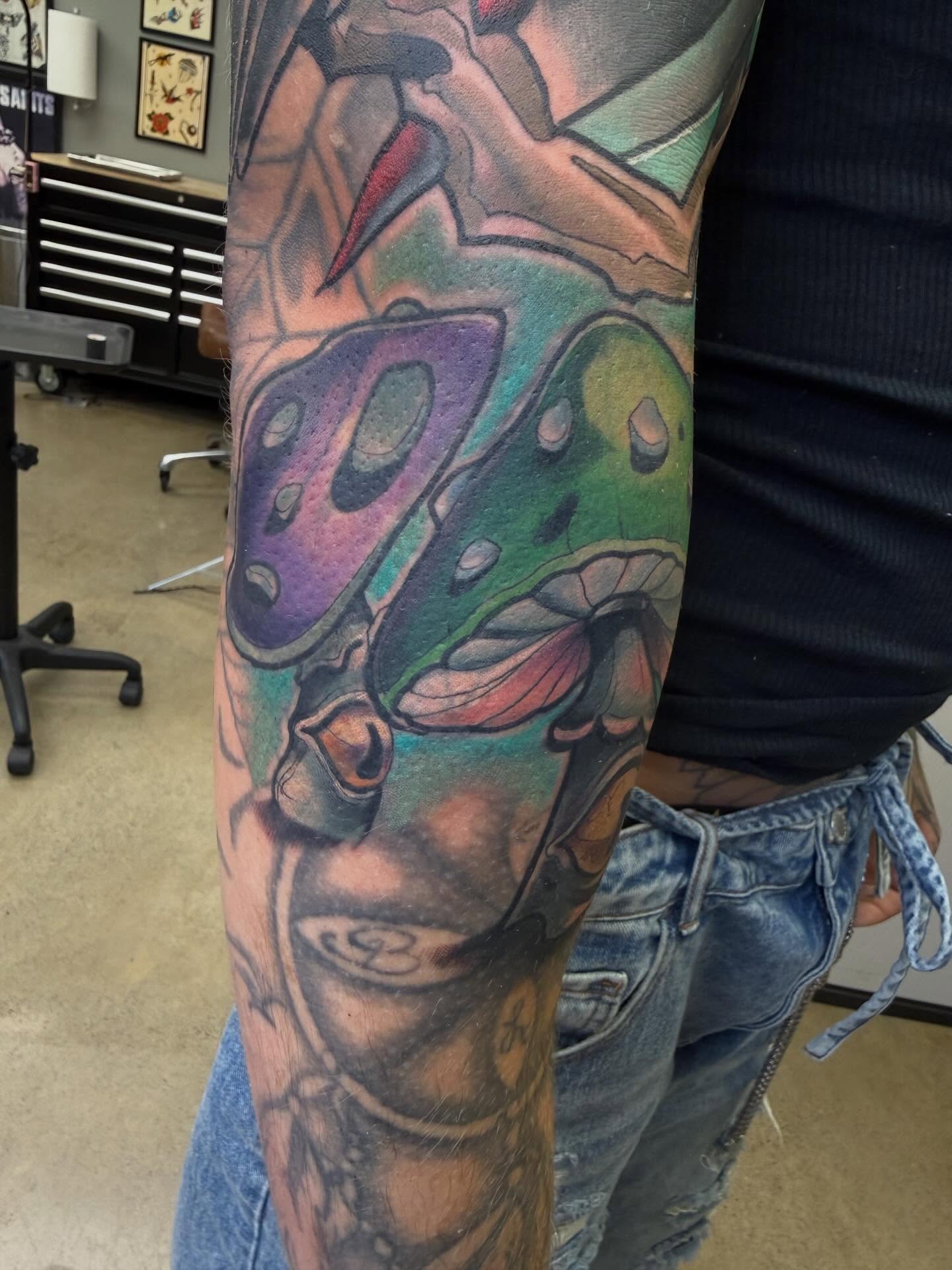 Mushroom dotwork tattoo on the forearm by Chris Smiseck