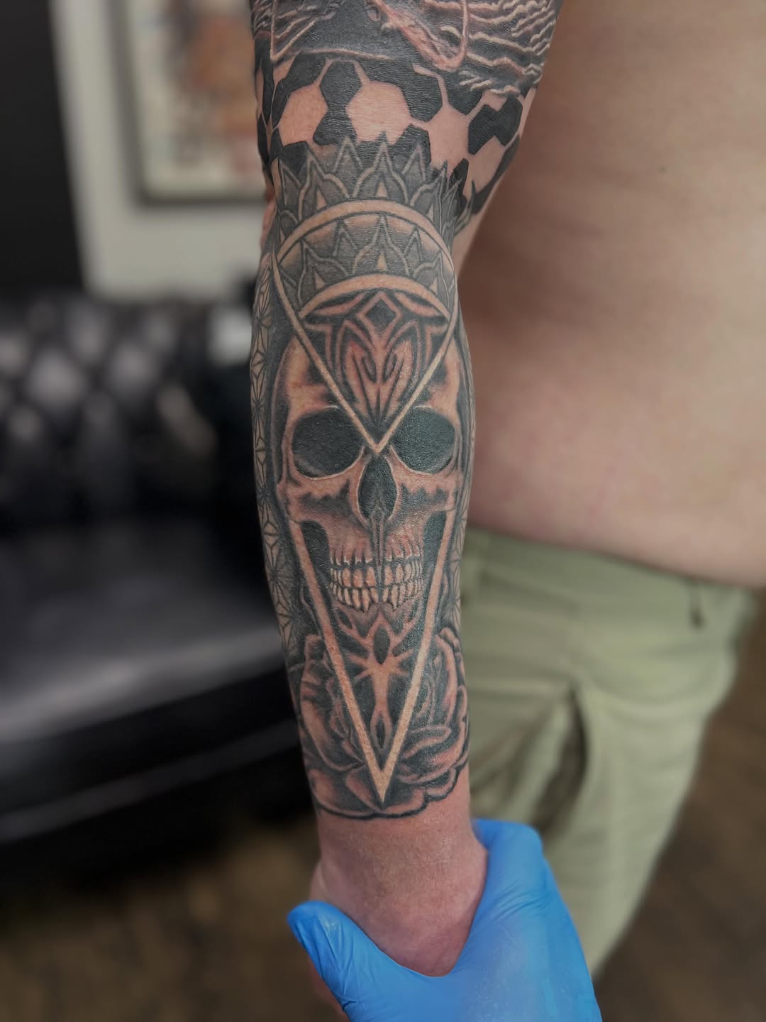 Tattoo by @aubswhit77 — black_and_grey, geometric