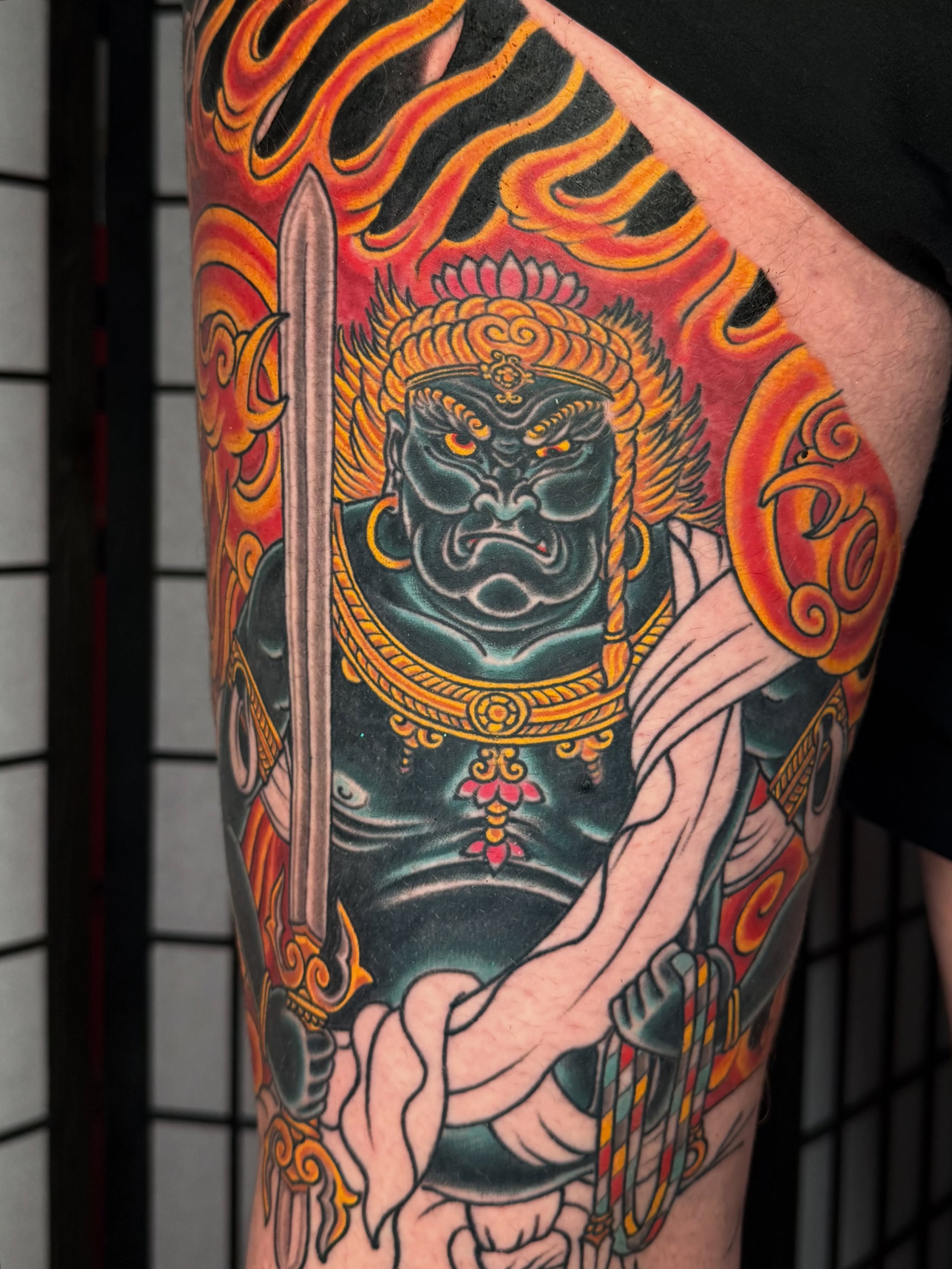 Warrior japanese irezumi tattoo on the thigh by Mario Arcila
