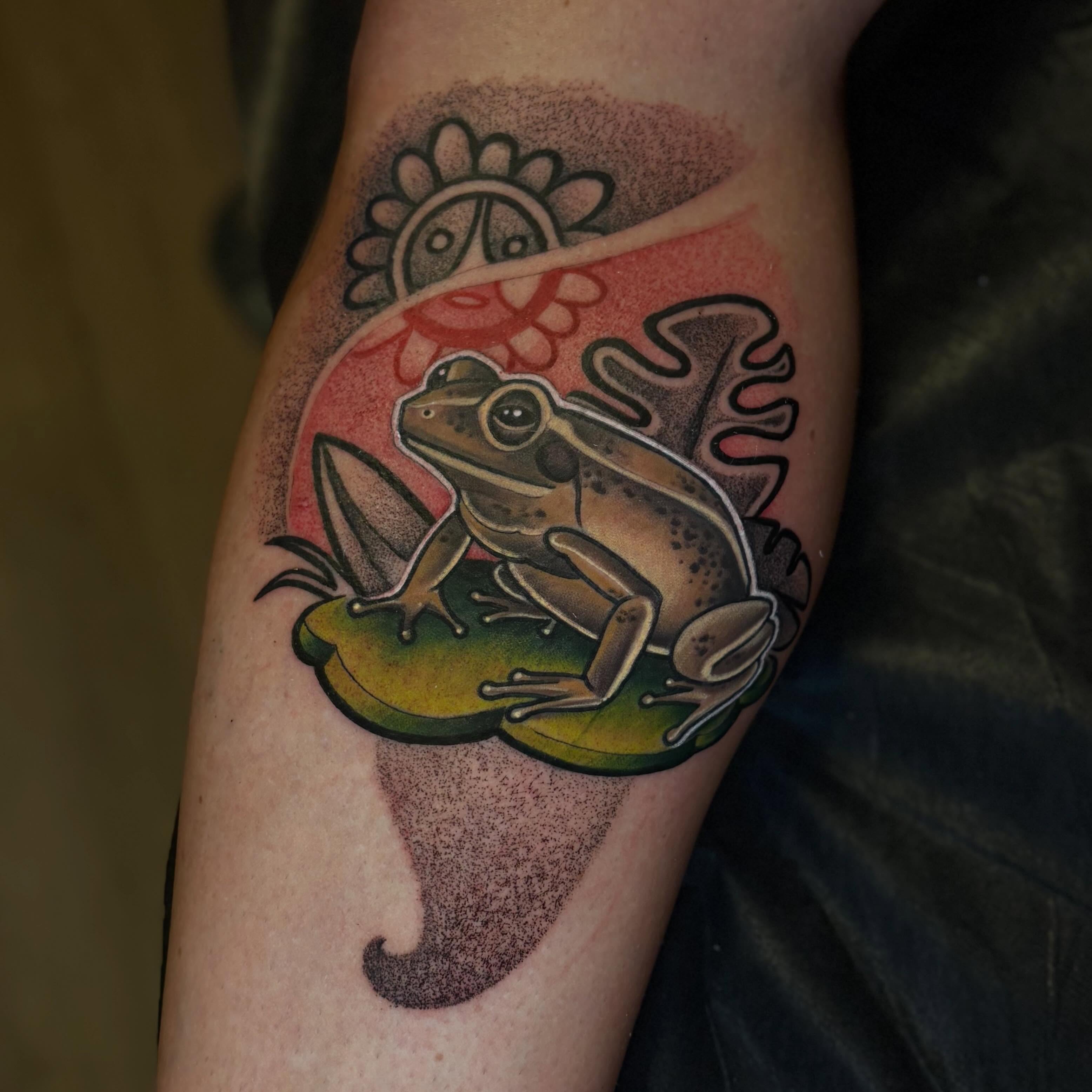 Tattoo by @elgoldoquetatua — dotwork