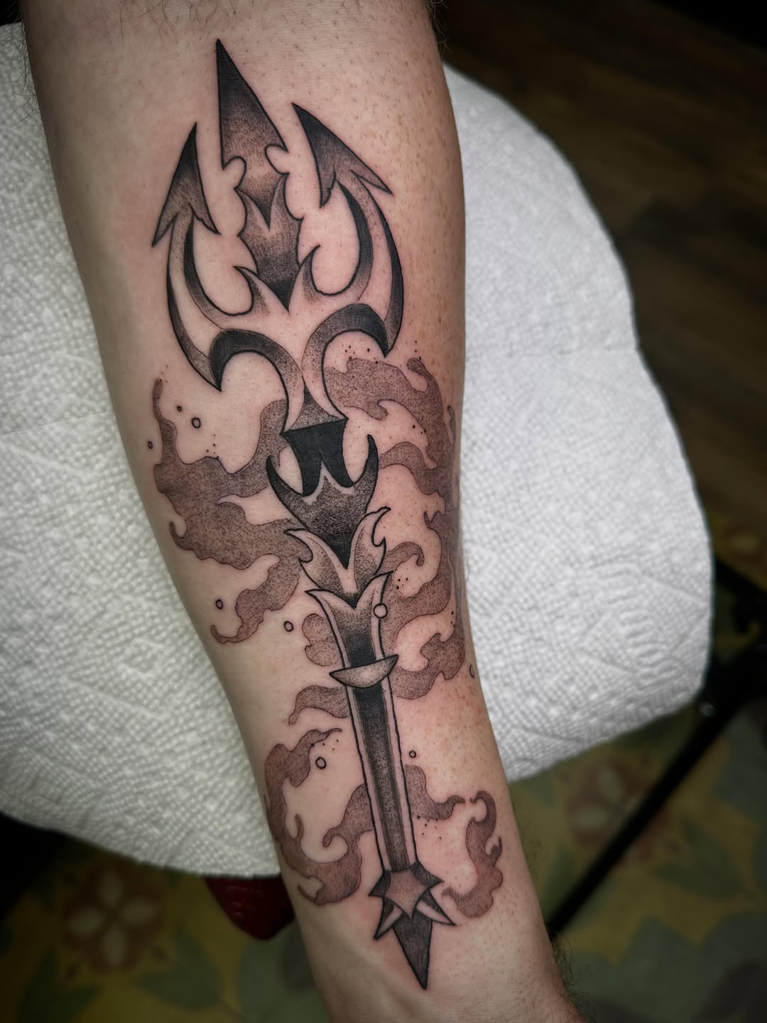 Tattoo by @hcierritattoosdanvers โ blackwork, black_and_grey