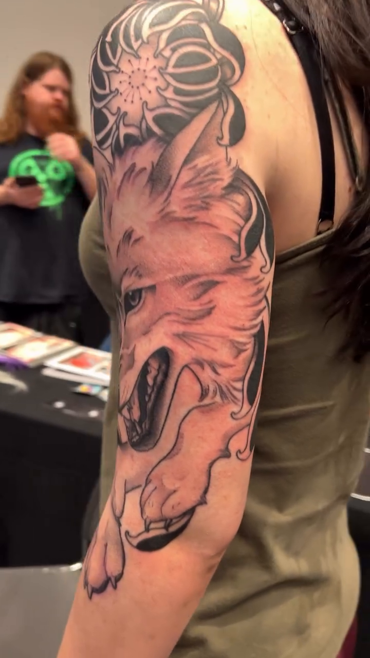 Tattoo by @pamsanderstattoo โ realism, black_and_grey