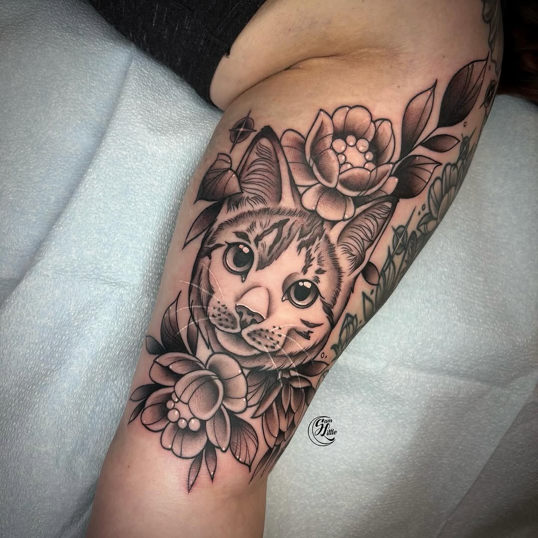 Tattoo by @samjlittle โ black_and_grey, realism