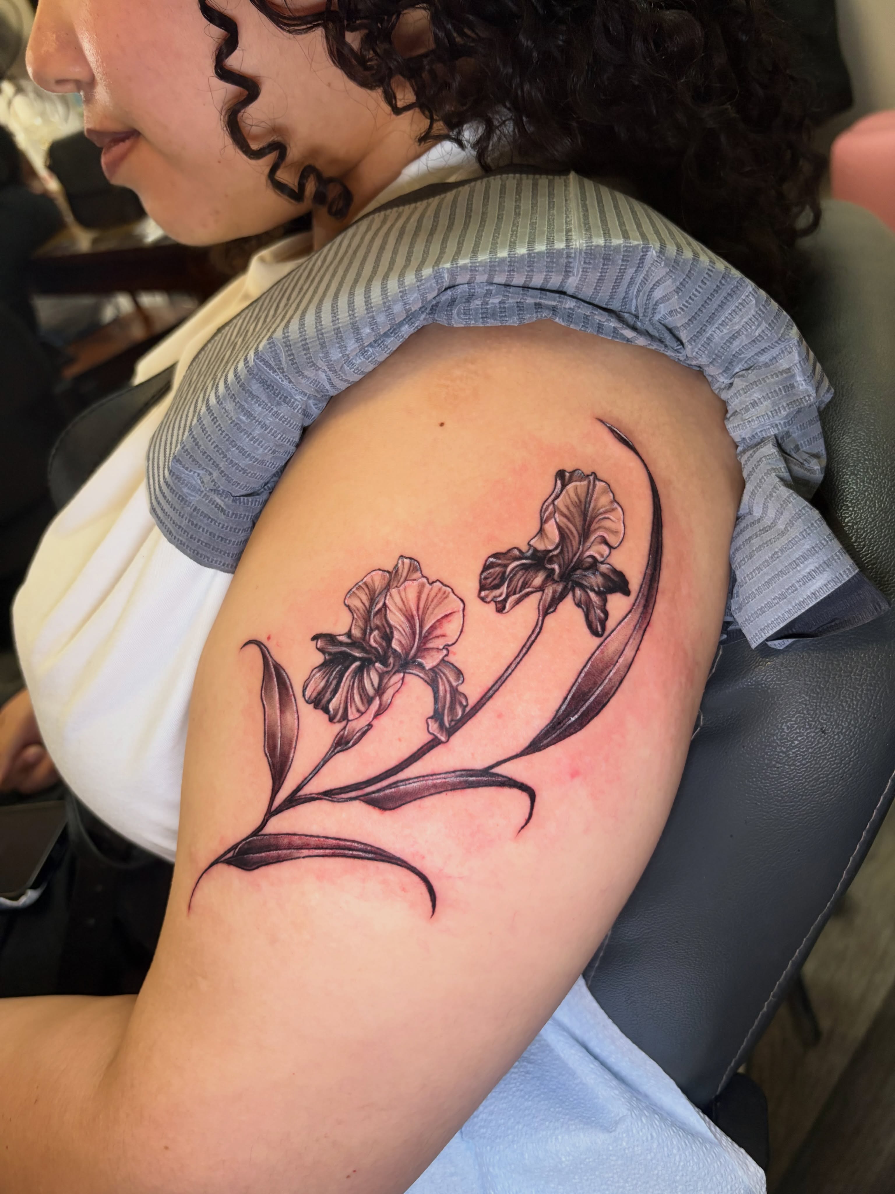 Tattoo by @theendoftimeis2am โ realism