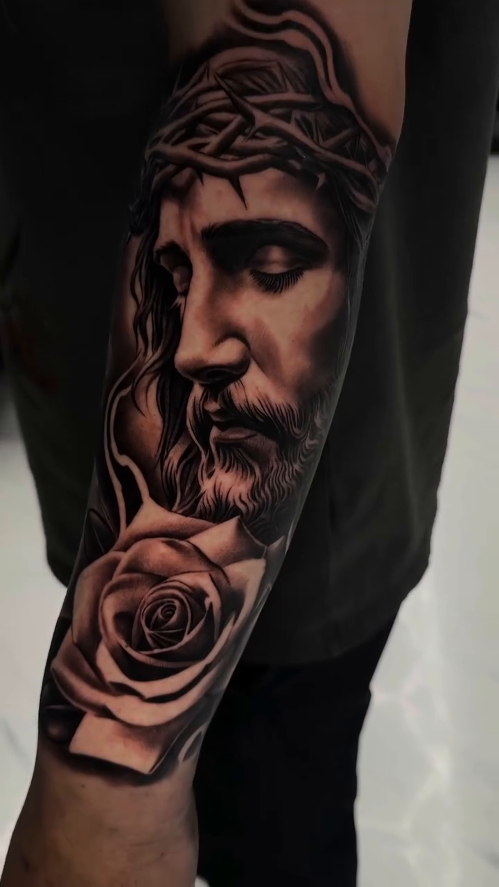 Tattoo by @tattoosbyivang — black_and_grey, realism