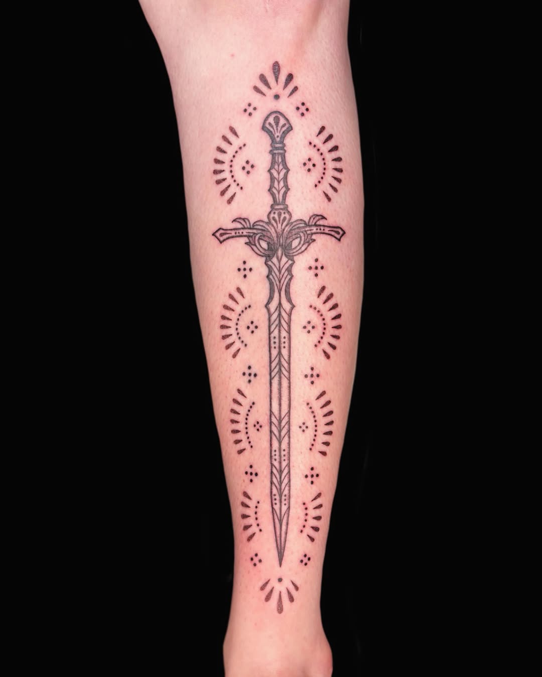 Tattoo by @sunhoundink β fine_line, dotwork