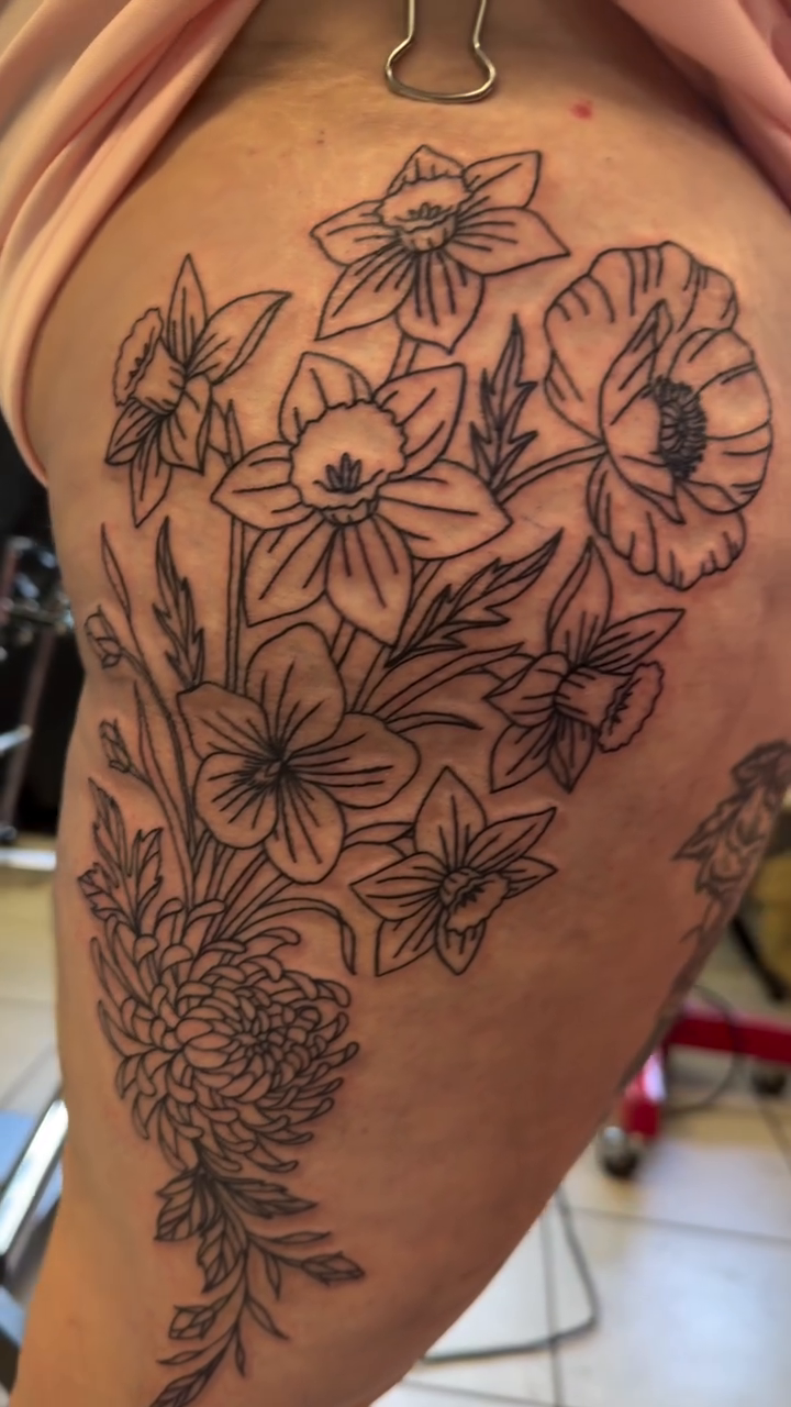 Tattoo by @bootknifebetty — fine_line