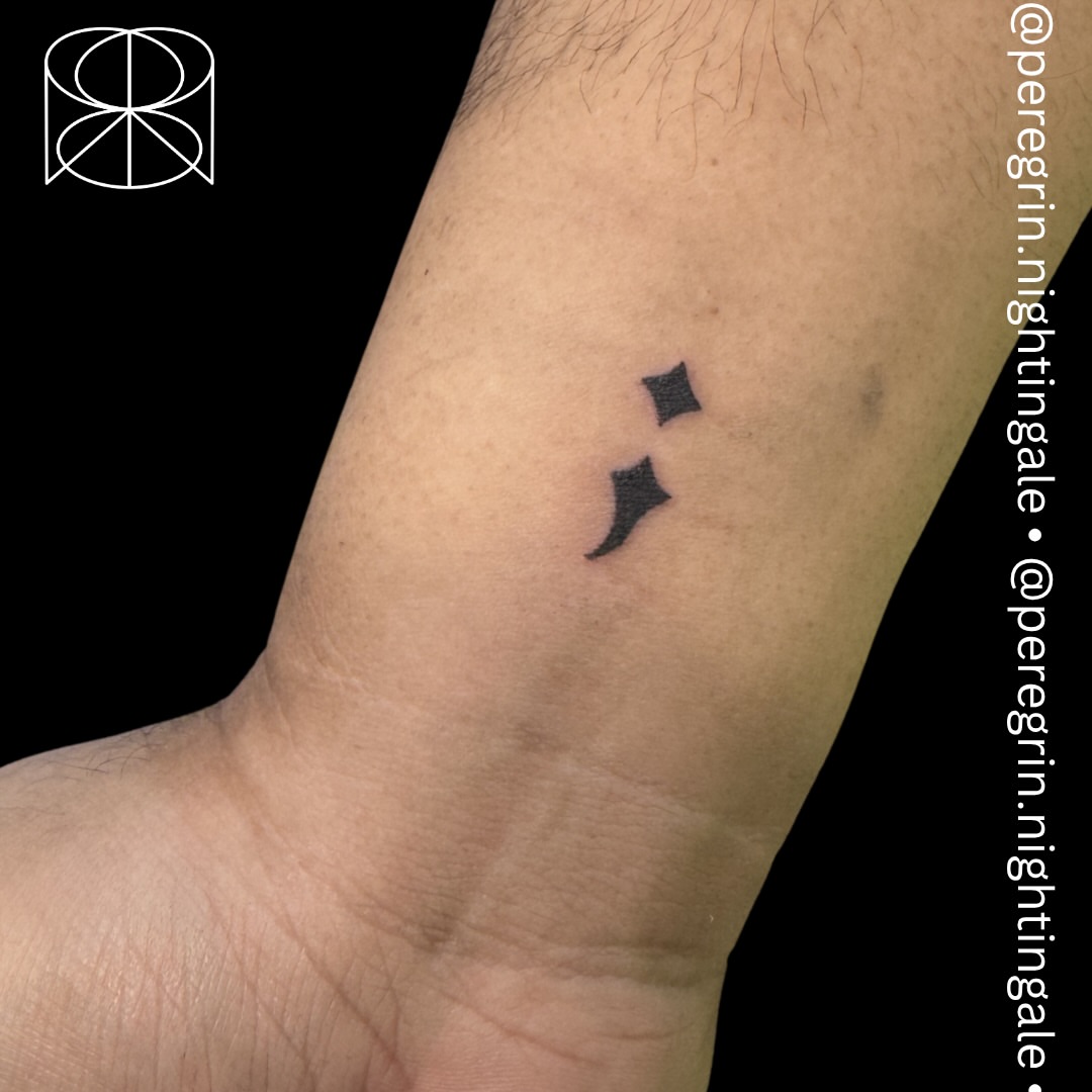 Stars geometric tattoo on the forearm by Peregrin