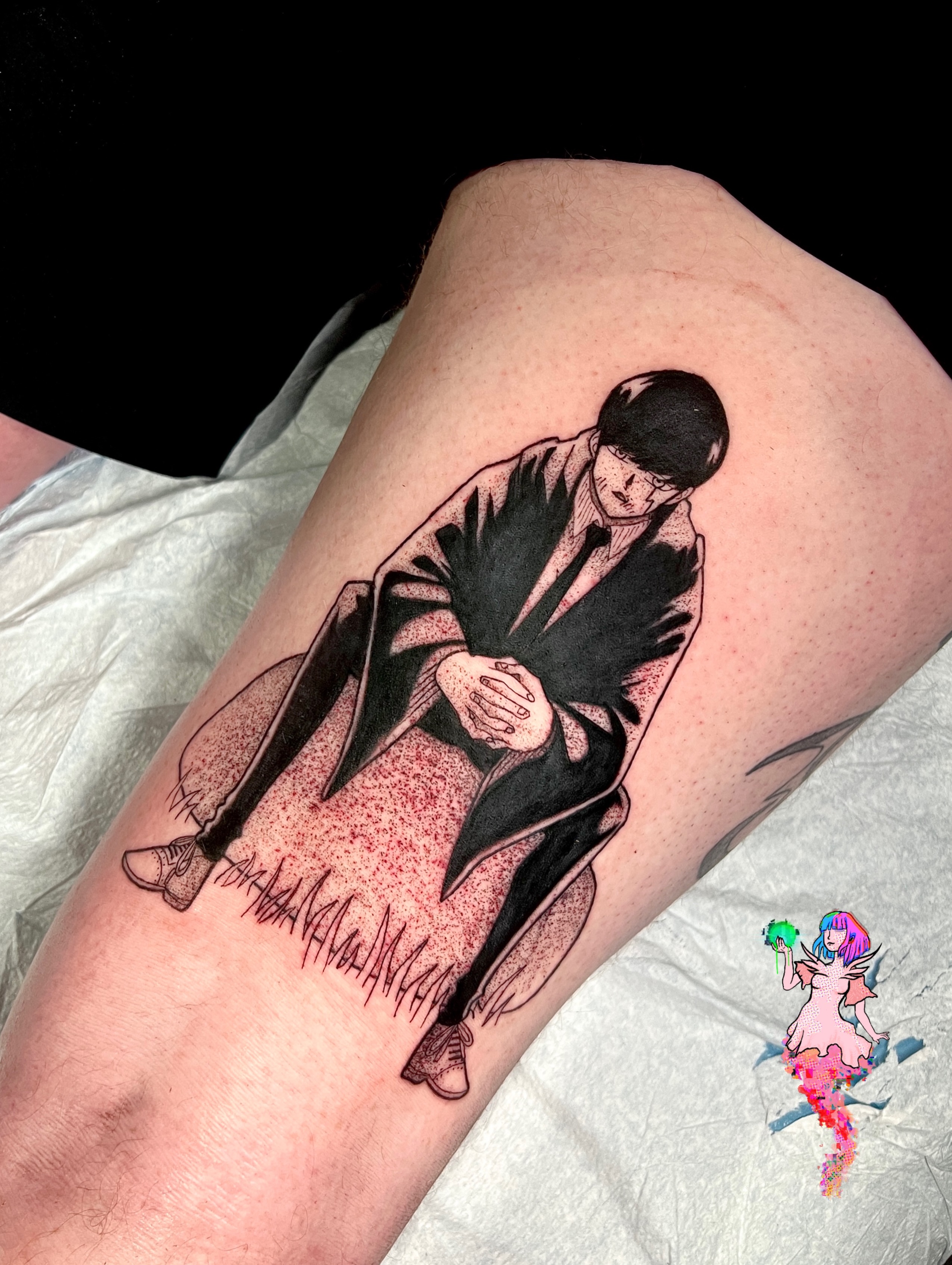 Man in trench coat dotwork tattoo on the thigh by Aguaviva.uv Tattoos 🇵🇷