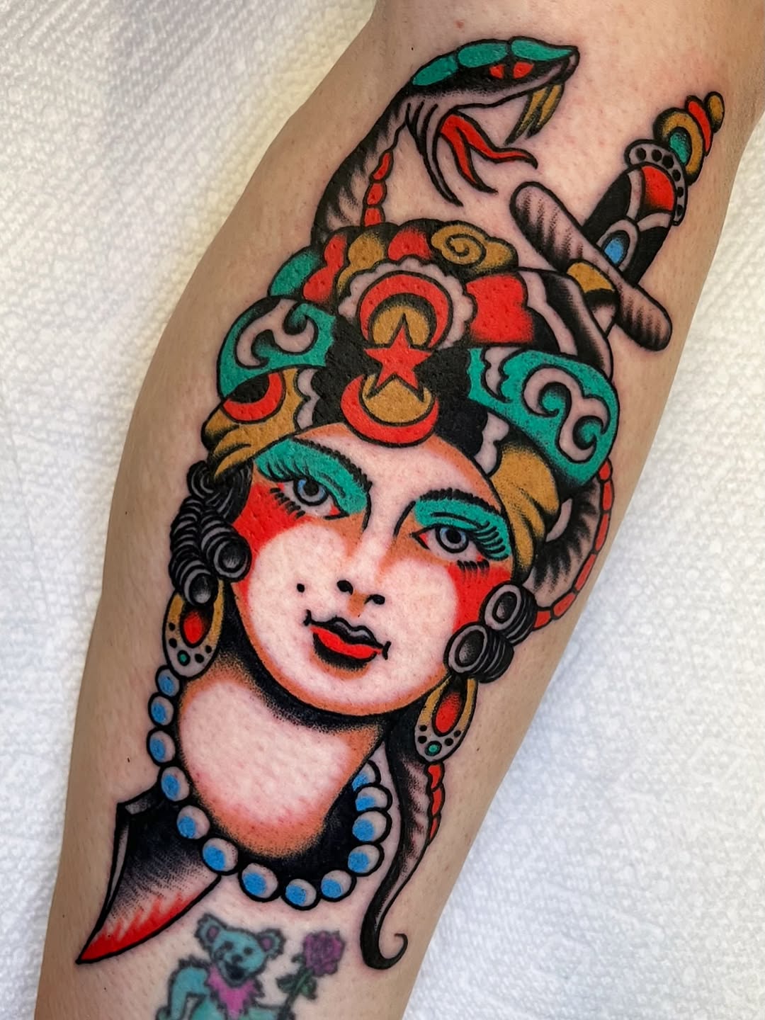 Tattoo by @jonnybearhands — american_traditional, neo_traditional