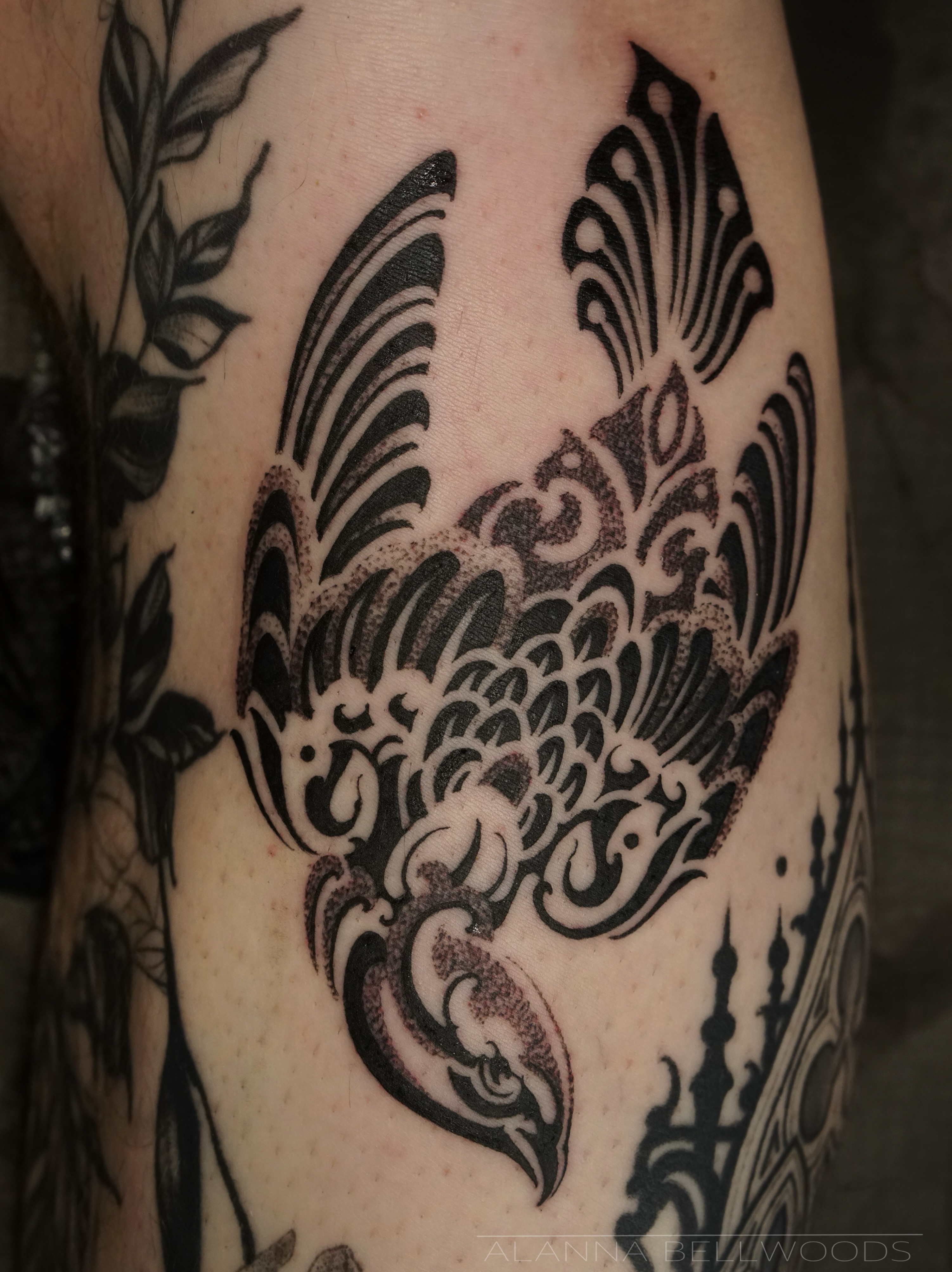 Tattoo by @alannabellwoods — black_and_grey, tribal