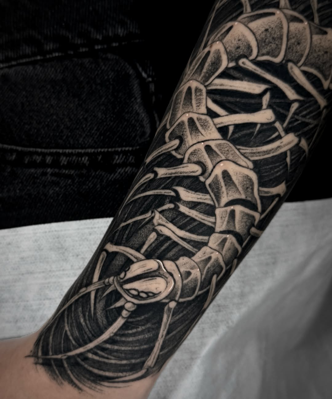 Tattoo by @tivengomez — black_and_grey