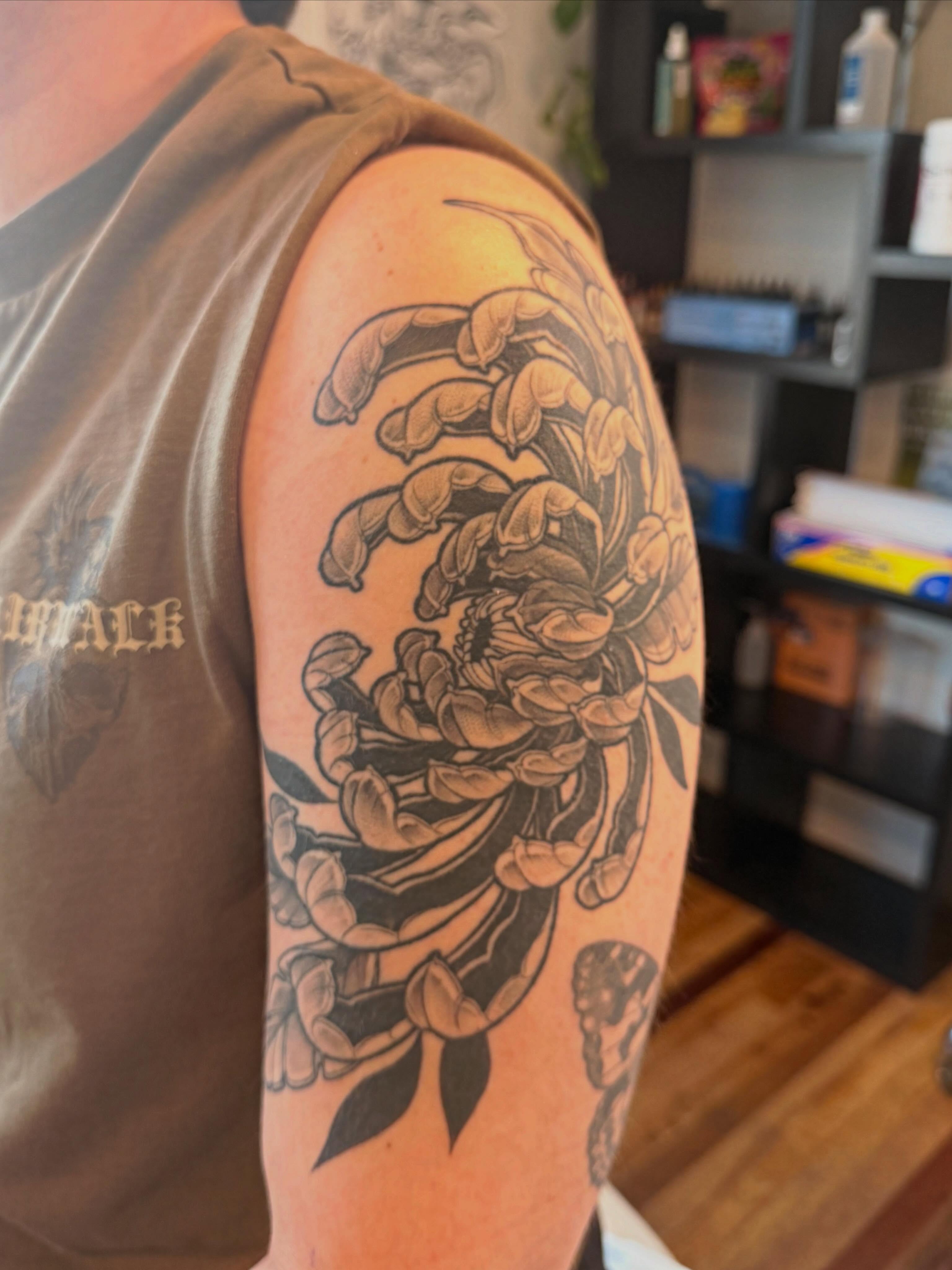 Tattoo by @gr3ywash — black_and_grey