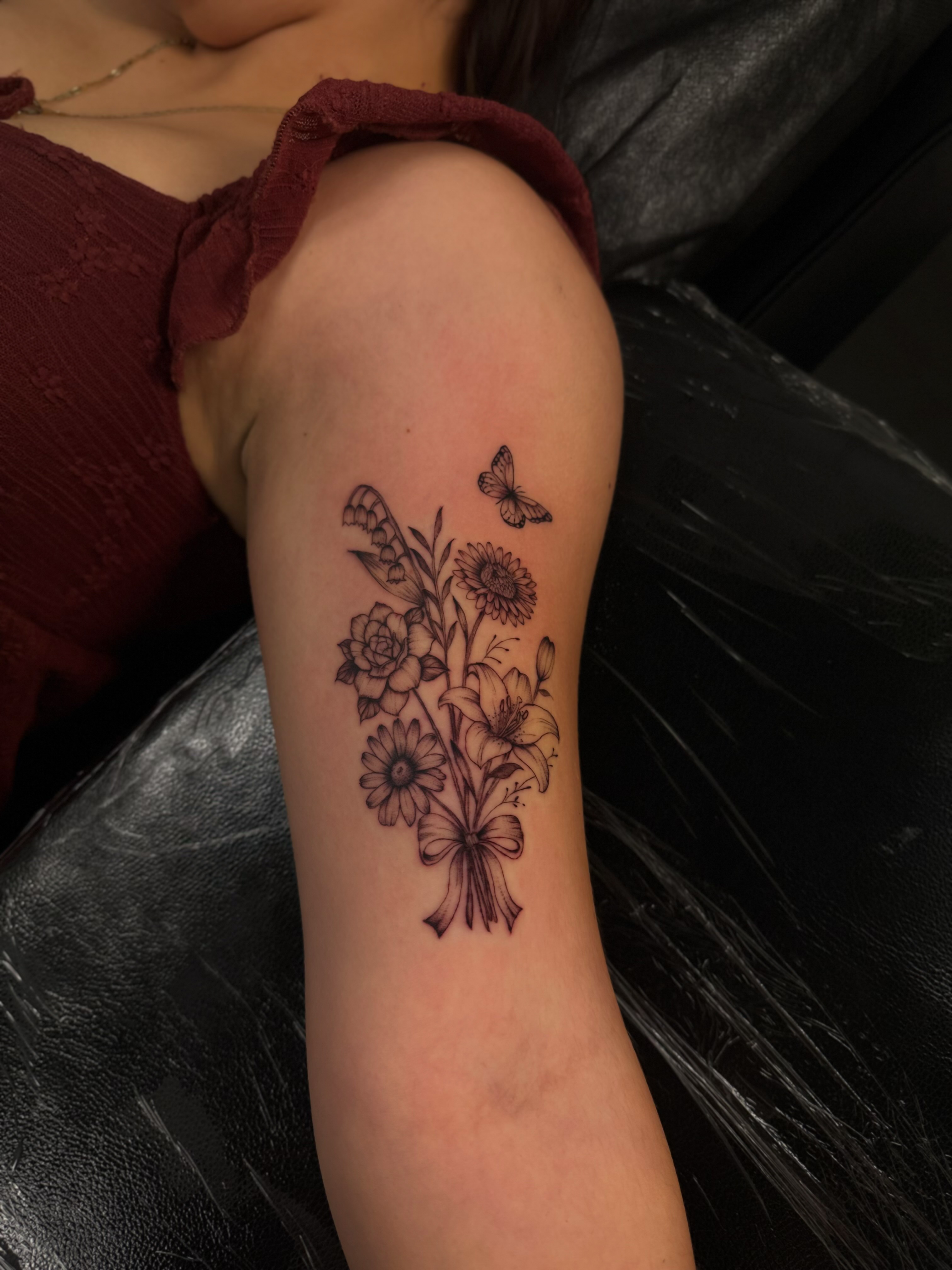 Tattoo by @fineline_lau — black_and_grey