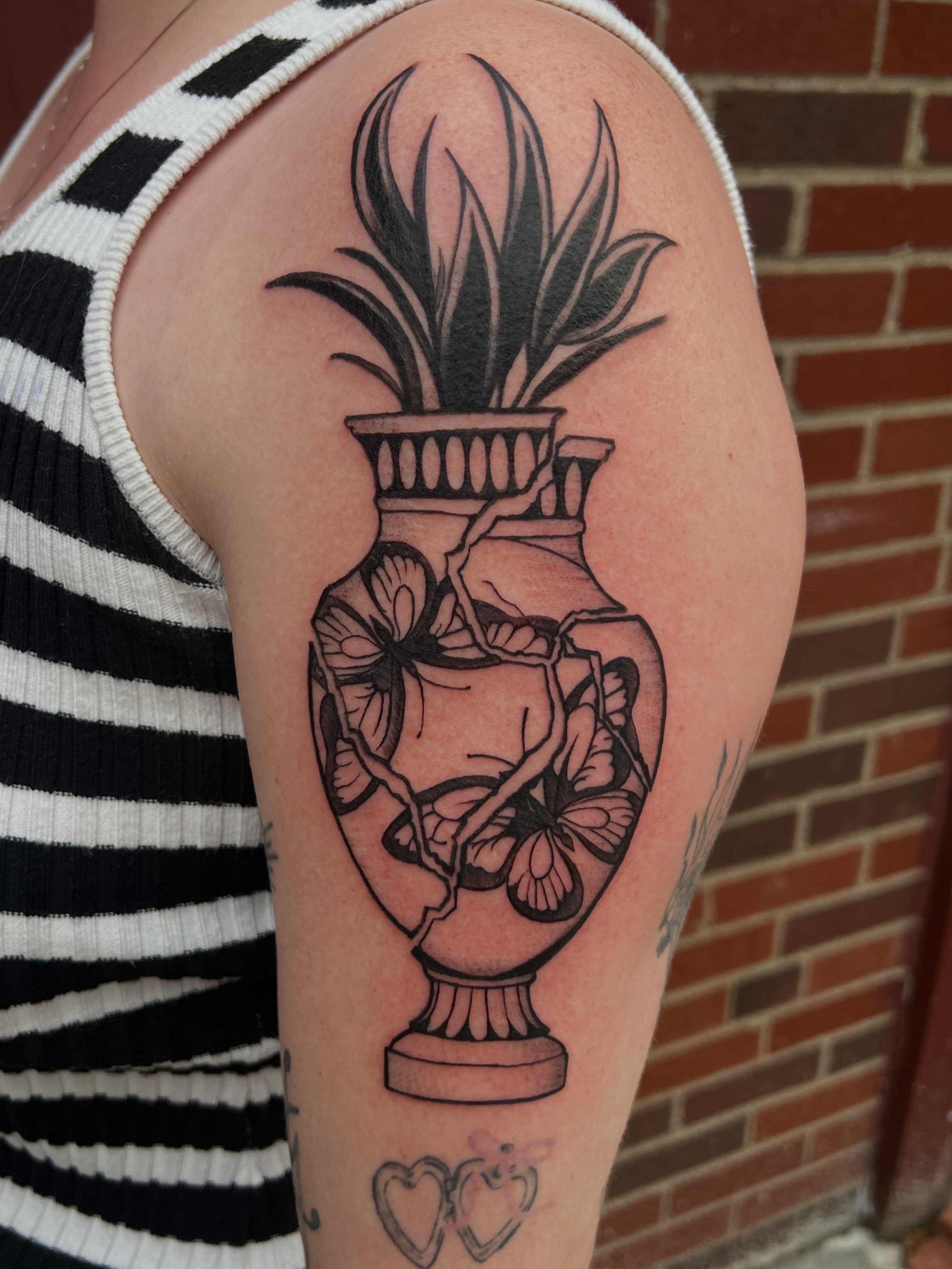 Tattoo by @divagirl_superstar — black_and_grey