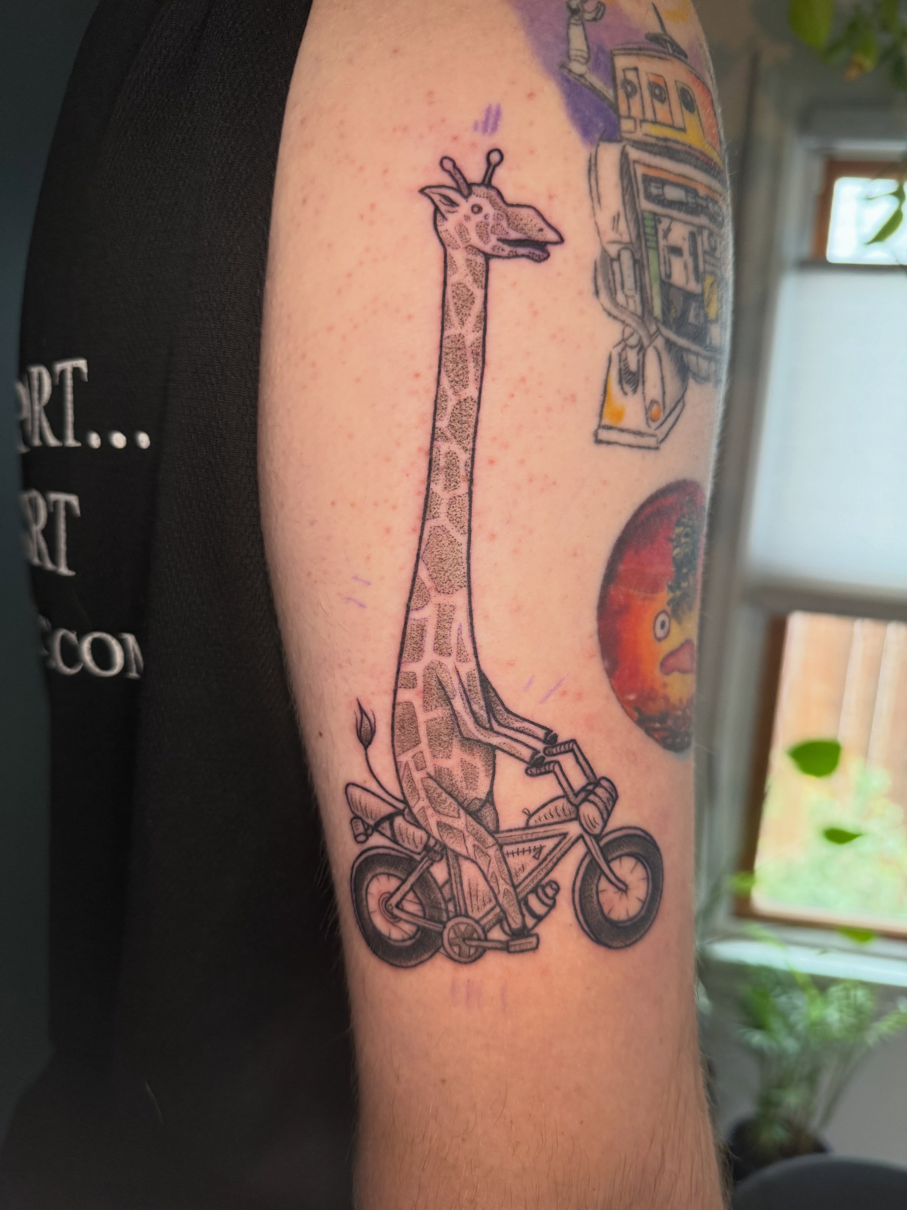 Tattoo by @pdv — dotwork, realism