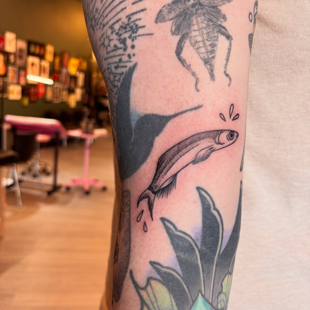 Tattoo by @daisy_chaiin — black_and_grey, realism