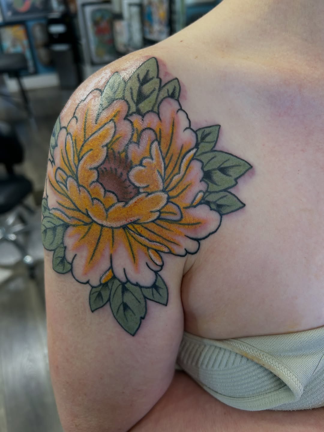 Tattoo by @yogithebeartattoo — neo_traditional, japanese_irezumi
