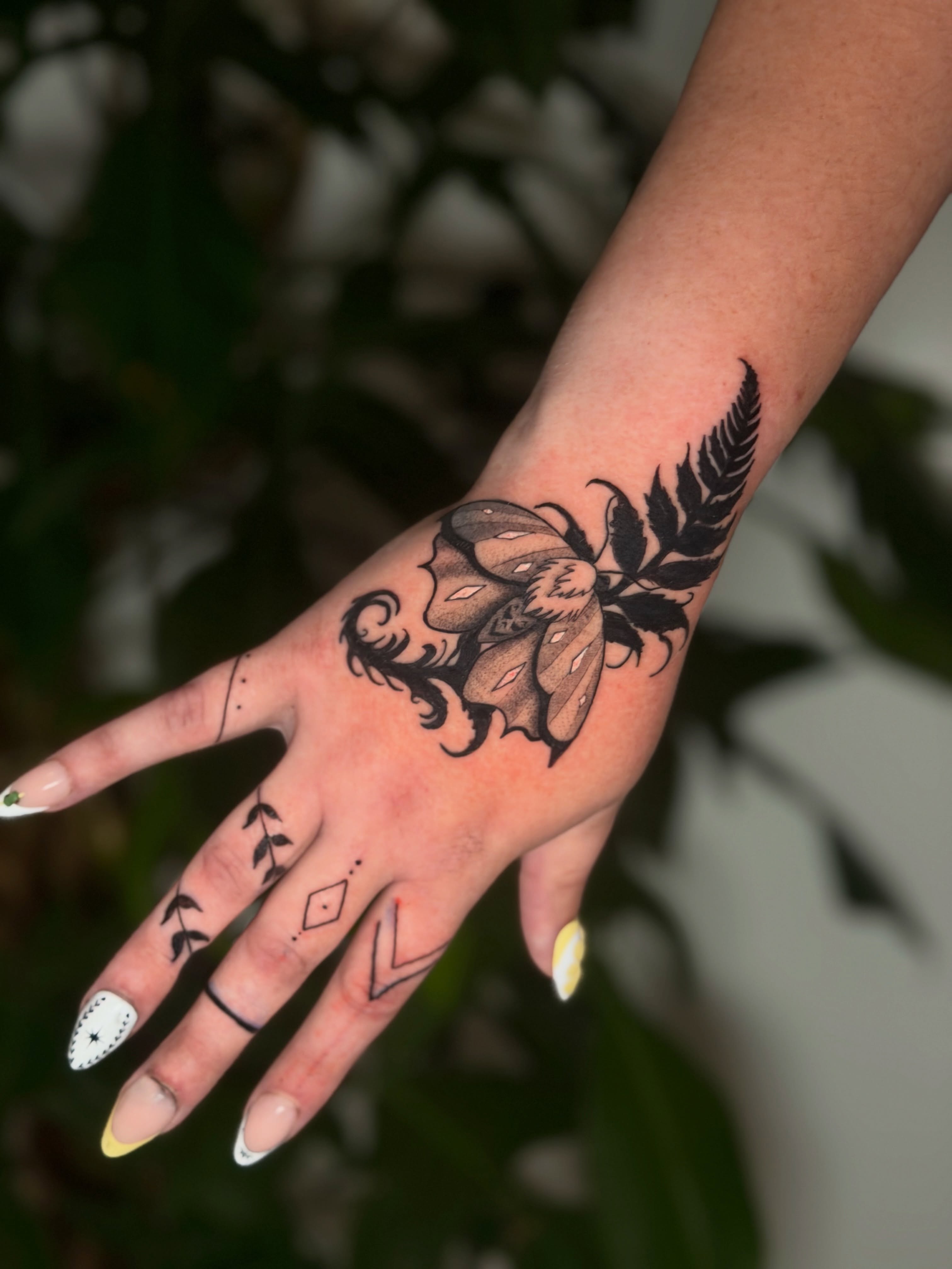 Tattoo by @tattoosbyps — black_and_grey